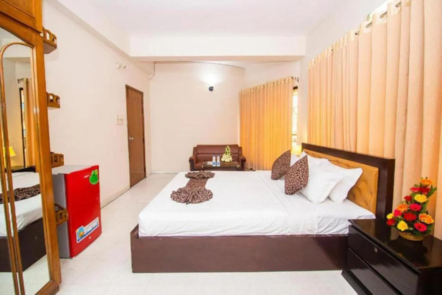 Photo of the whole room, Bed in Hotel Suite Palace Baridhara