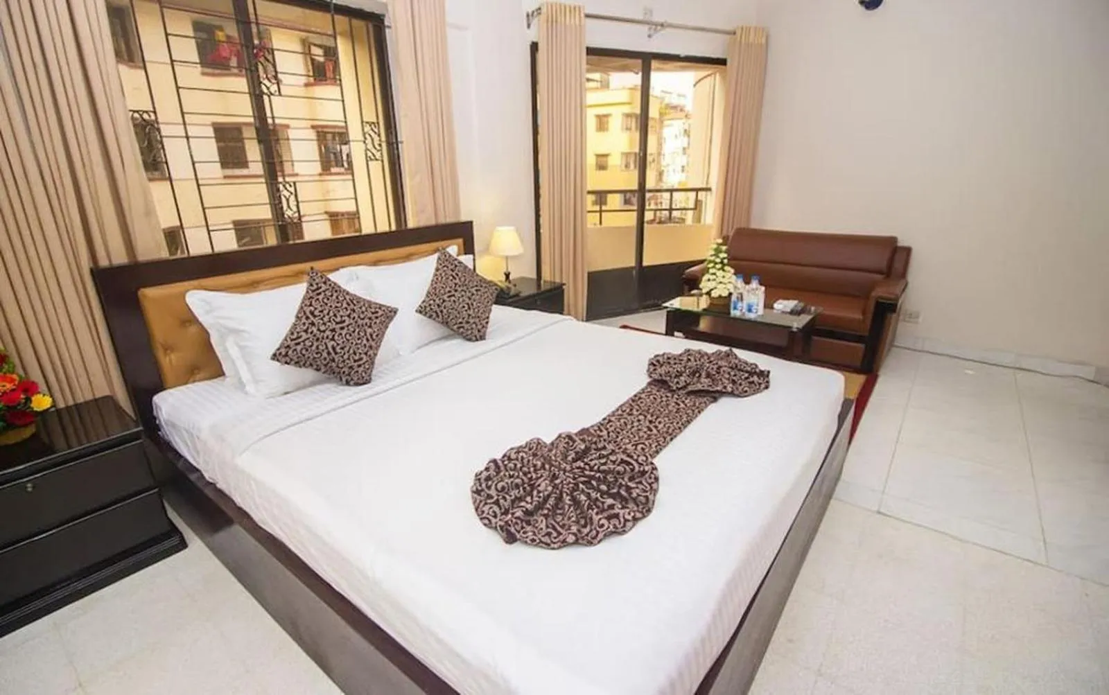 Photo of the whole room, Bed in Hotel Suite Palace Baridhara