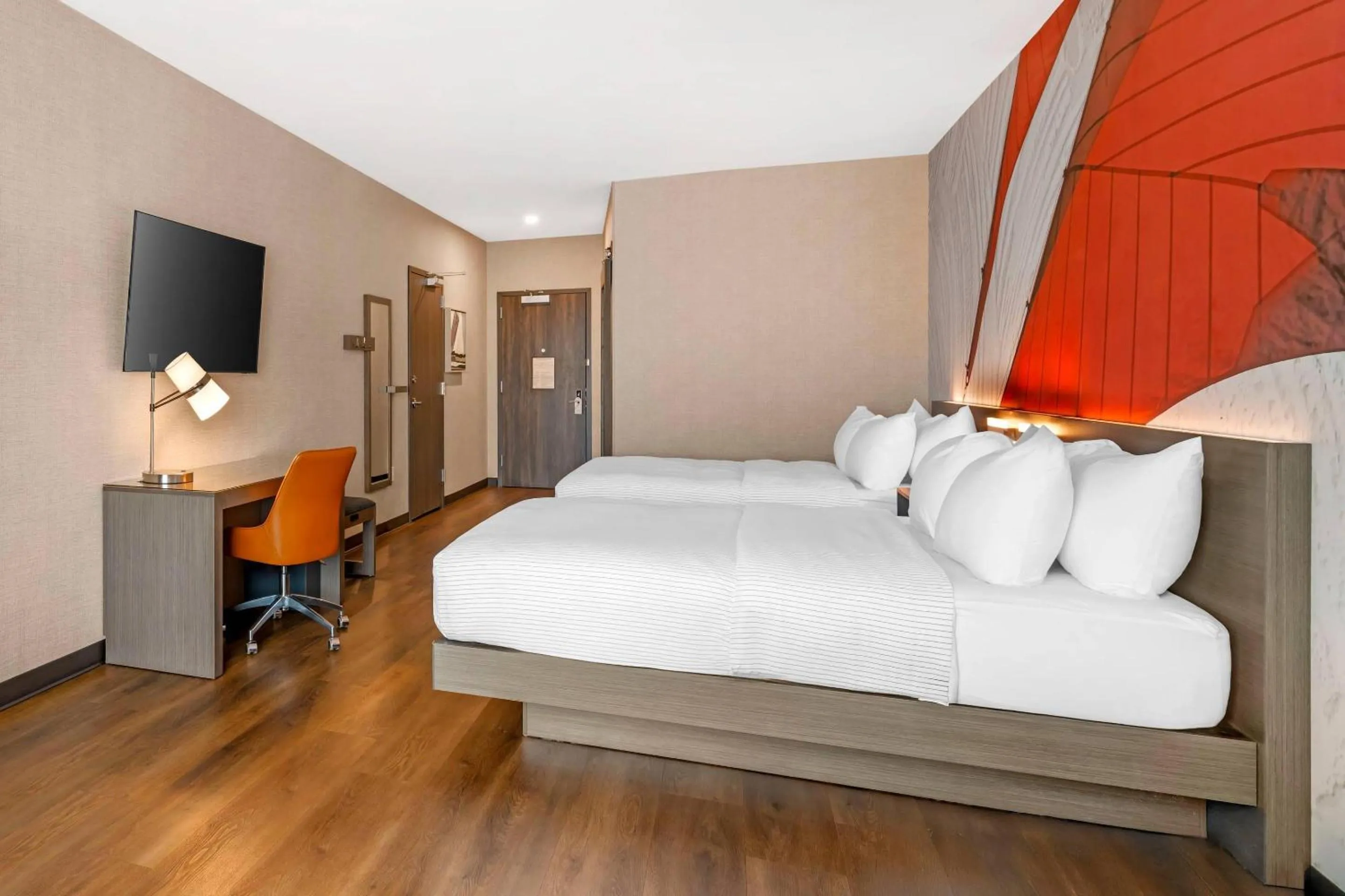 Bedroom, Bed in Cambria Hotel & Suites Plymouth