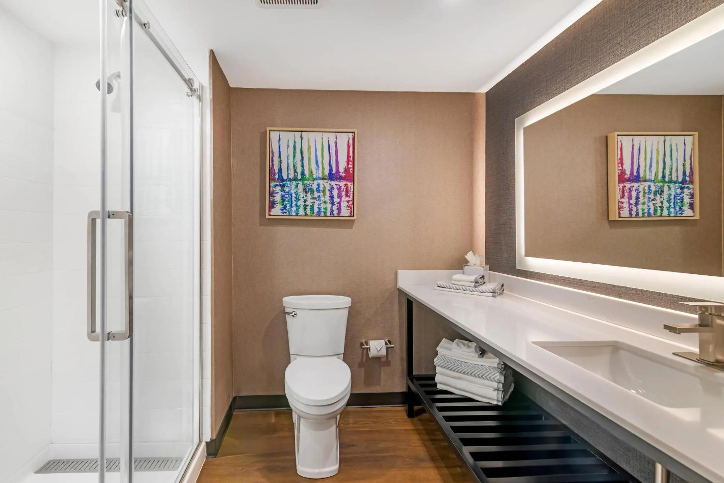 Bedroom in Cambria Hotel & Suites Plymouth