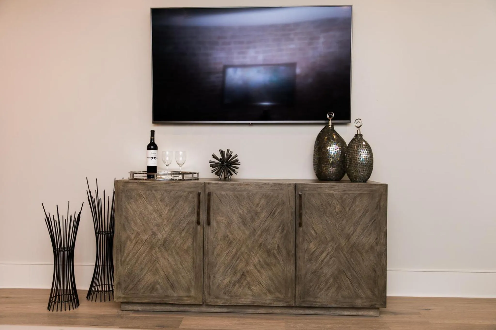 TV and multimedia in Harcol House