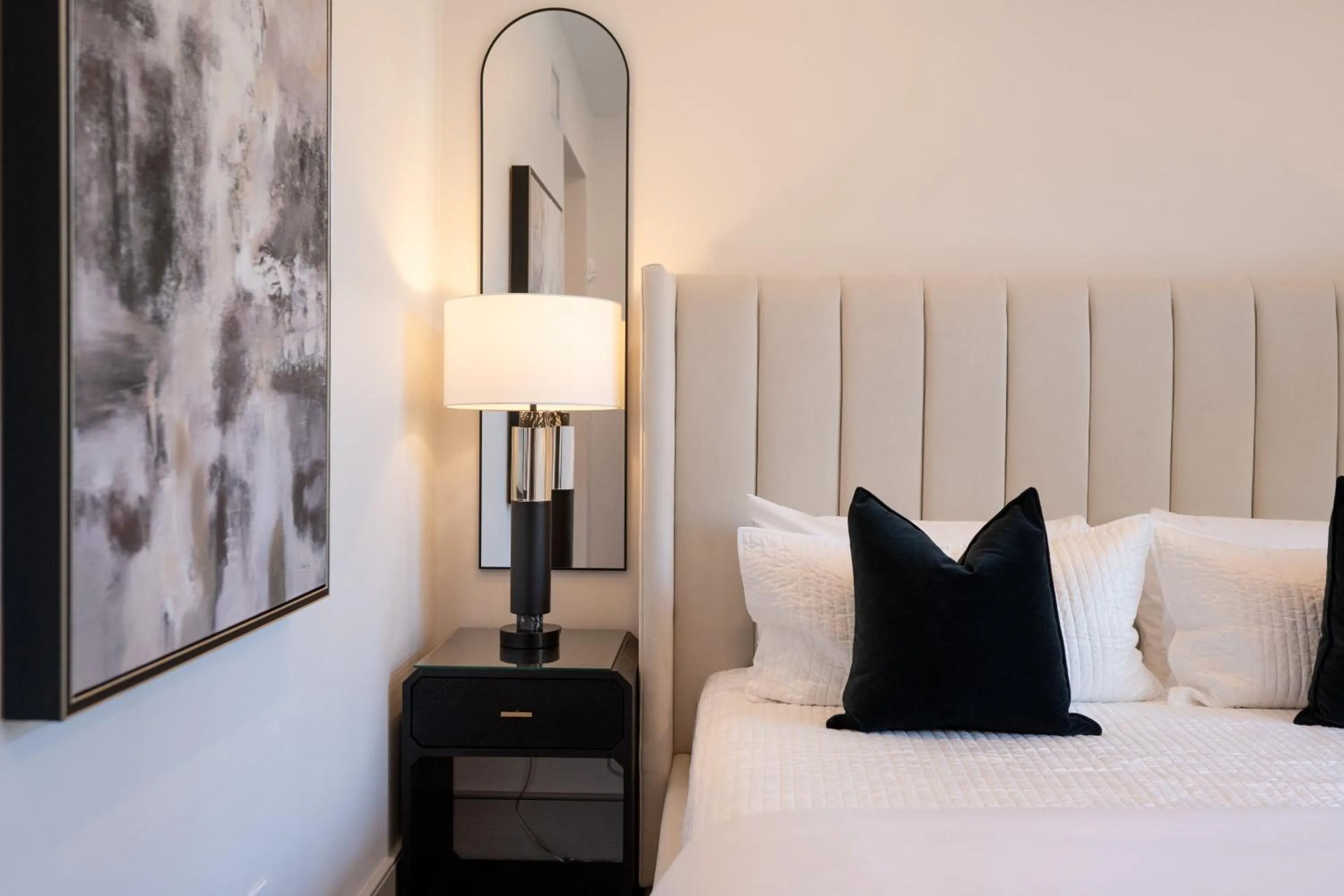 Bedroom, Bed in Harcol House