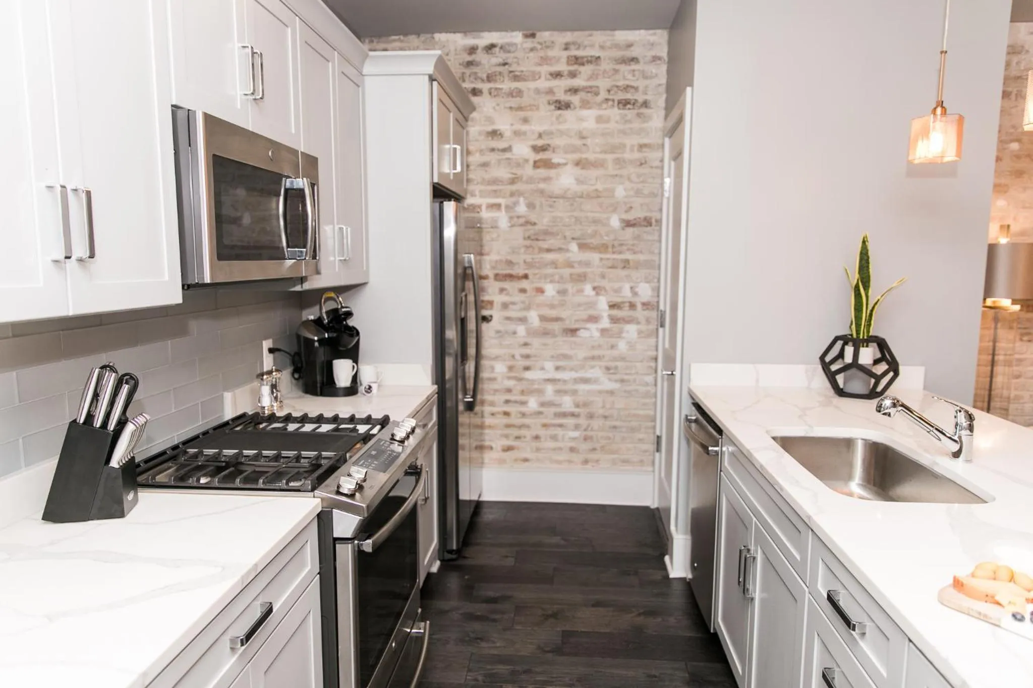 Kitchen or kitchenette in Harcol House