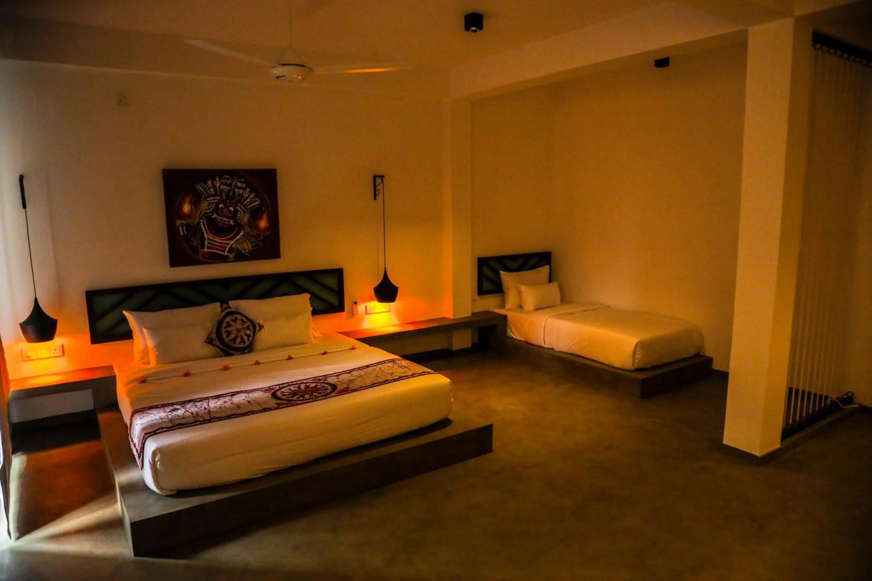 Photo of the whole room, Bed in The Chariot Hikkduwa Resort