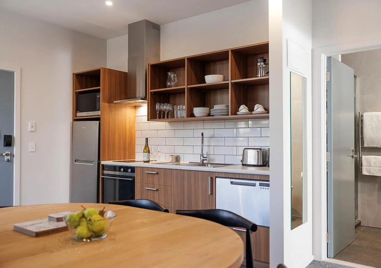 Coffee/tea facilities in Quest on Kilmore