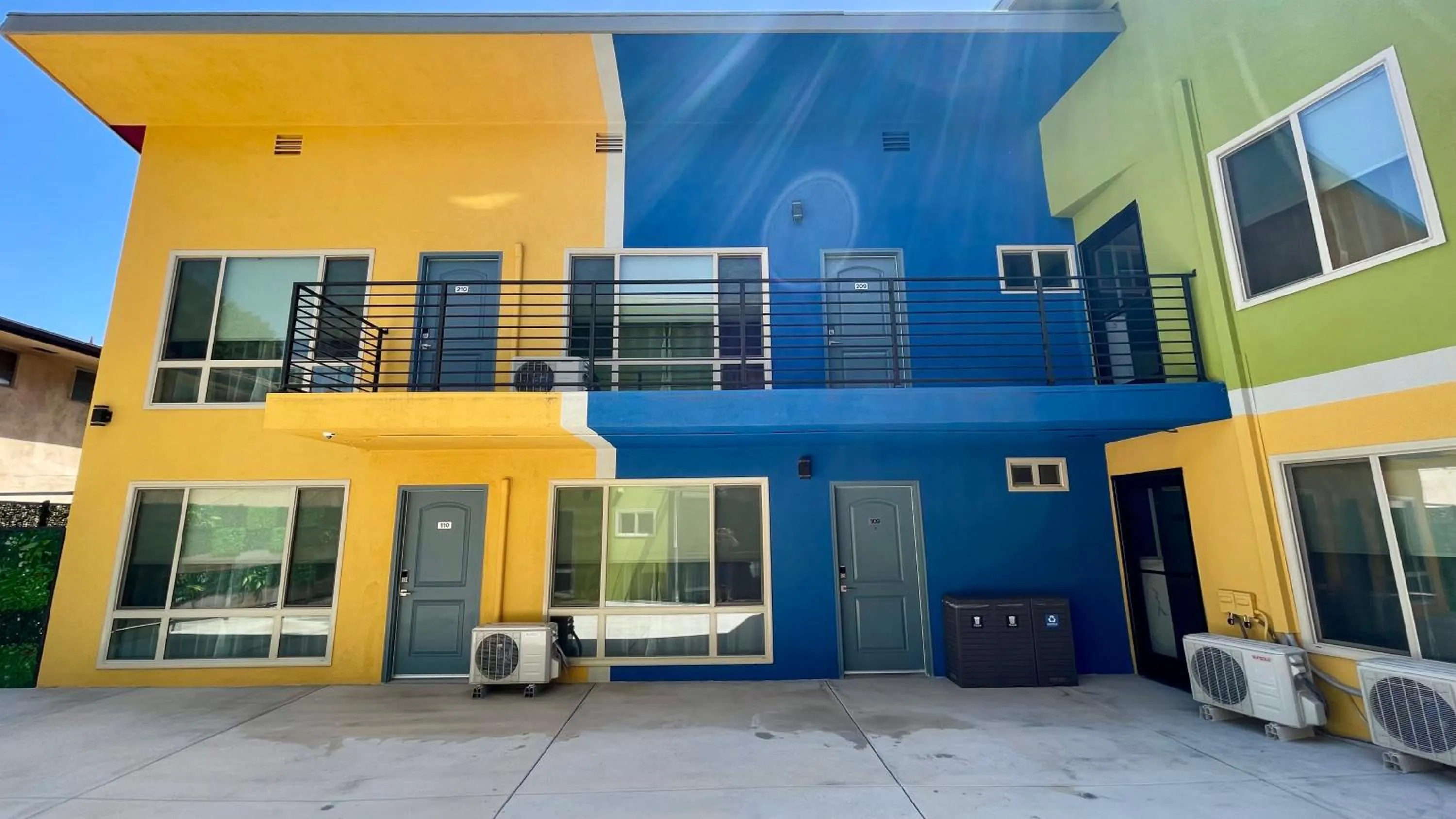 Property building in Quintessence ApartHotel