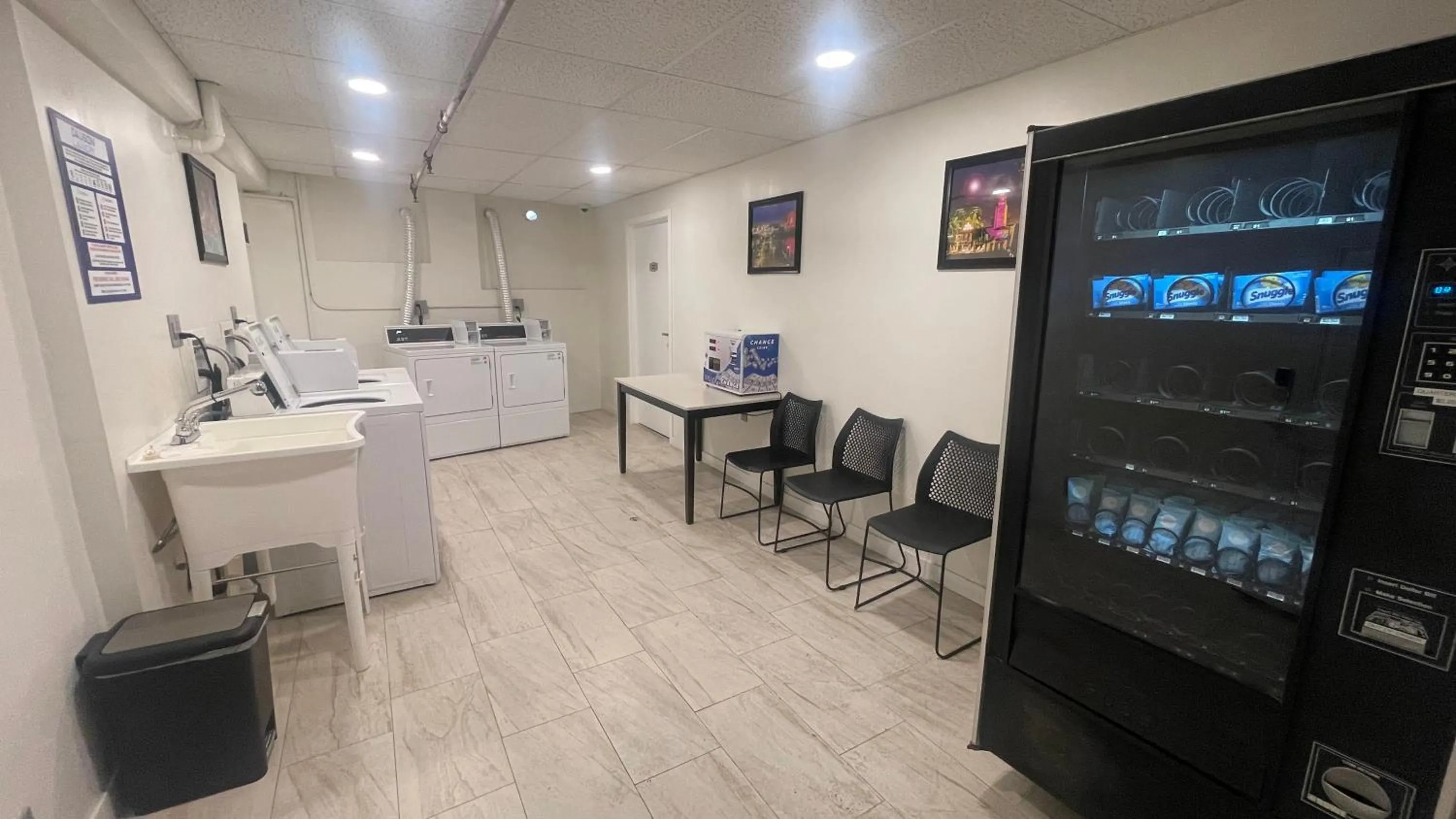 laundry in Quintessence ApartHotel