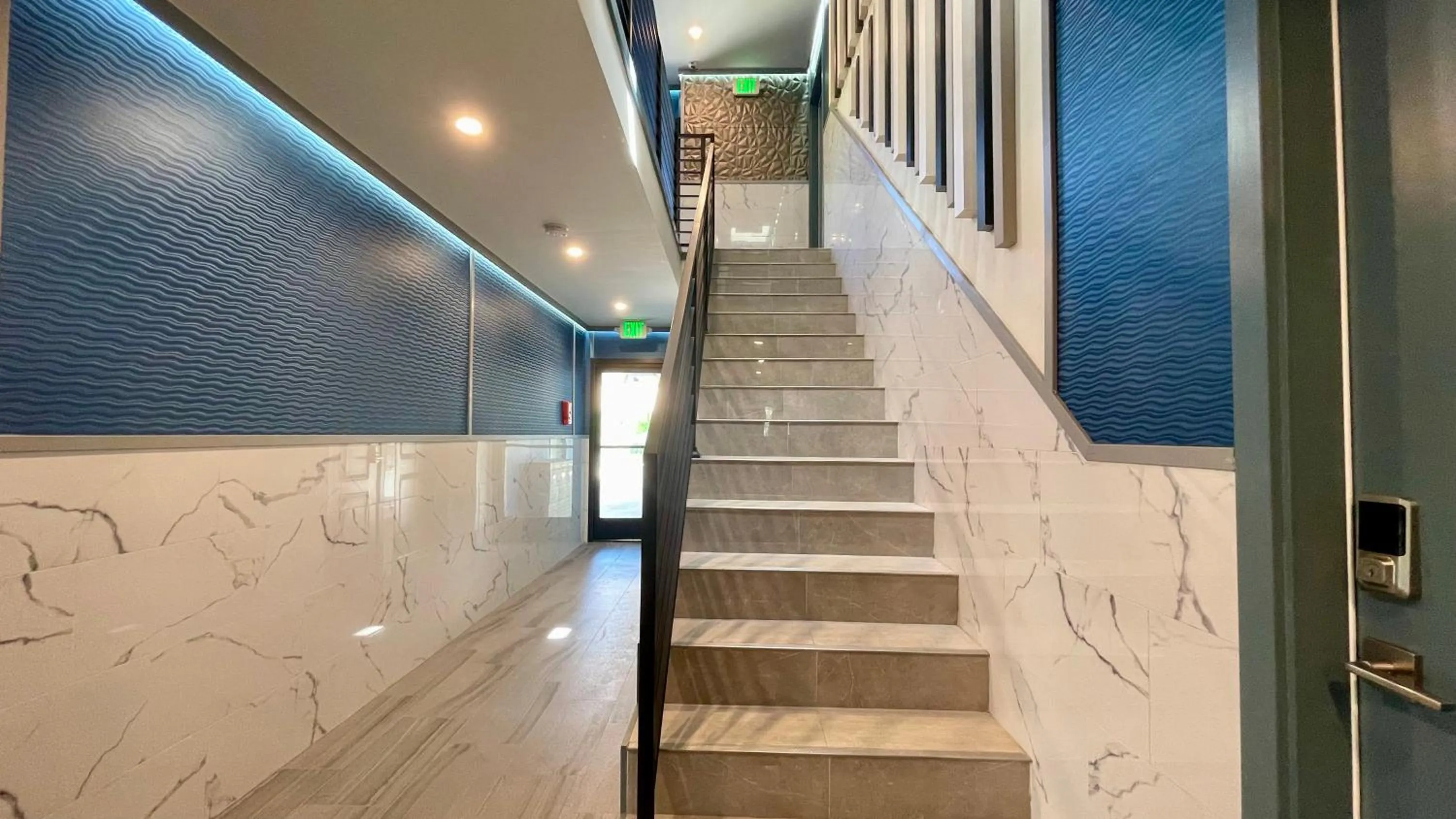 Quintessence ApartHotel