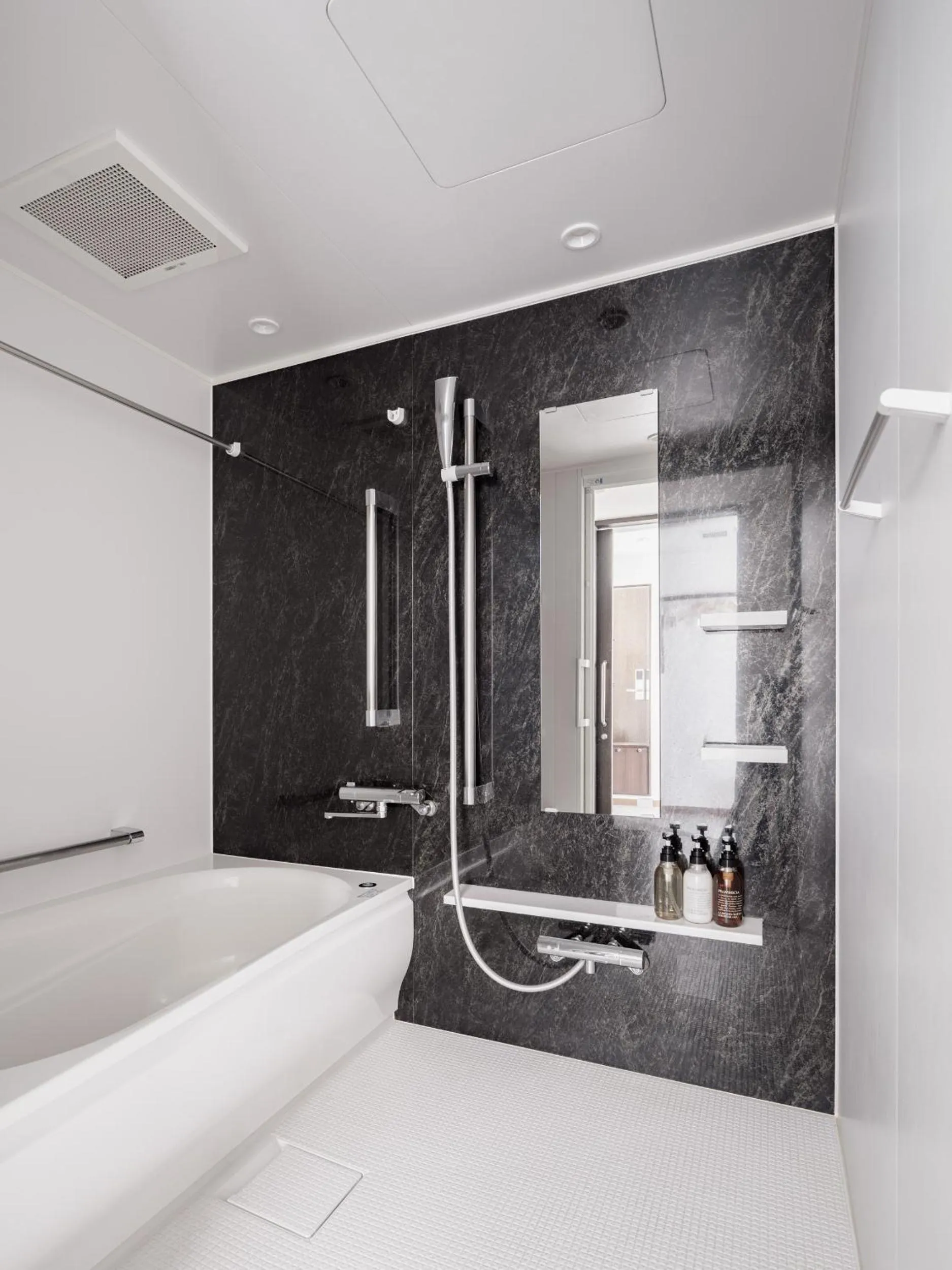 Bathroom in Nest Hotel Tokyo Yaesu