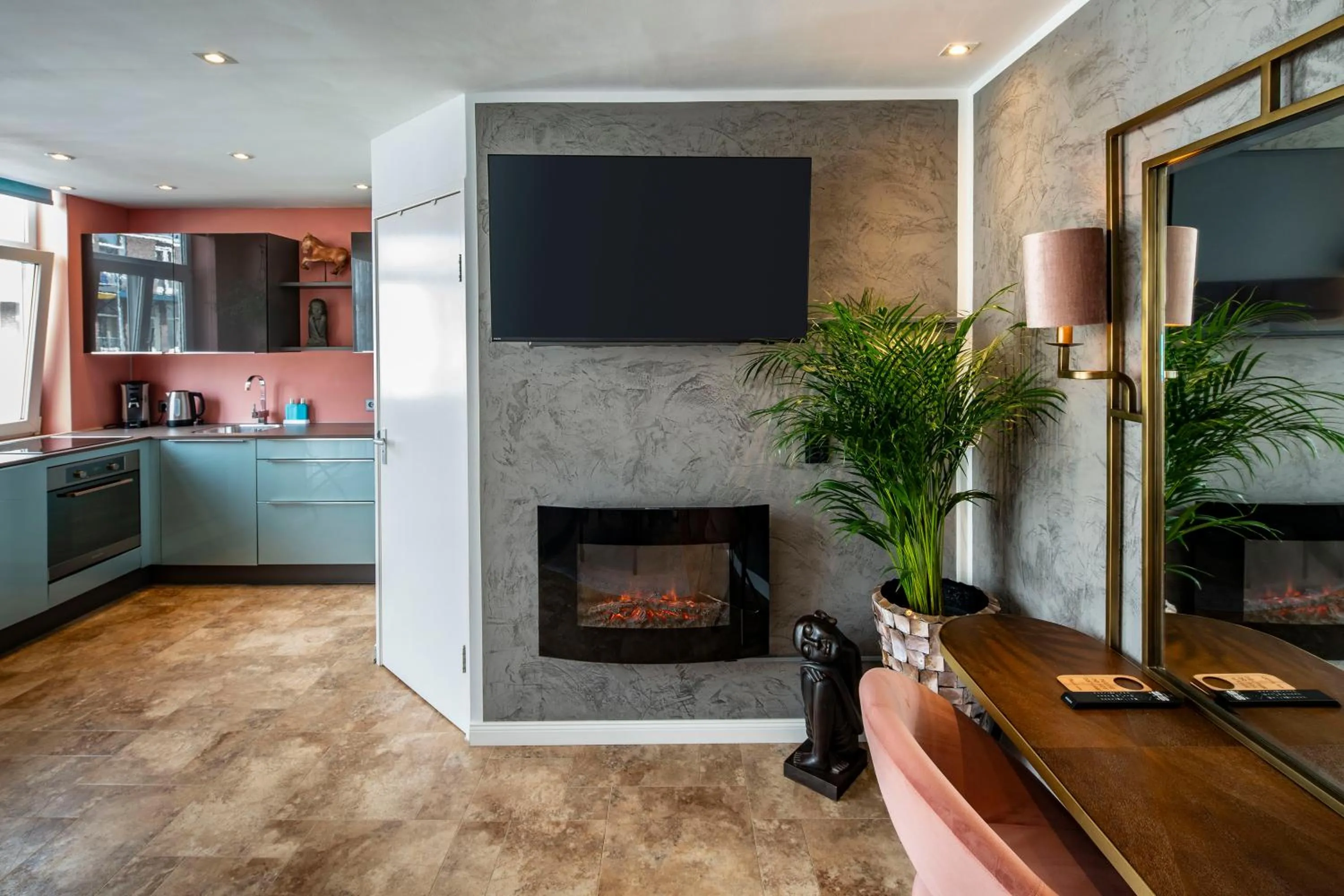 Living room in Jupiter Hotel