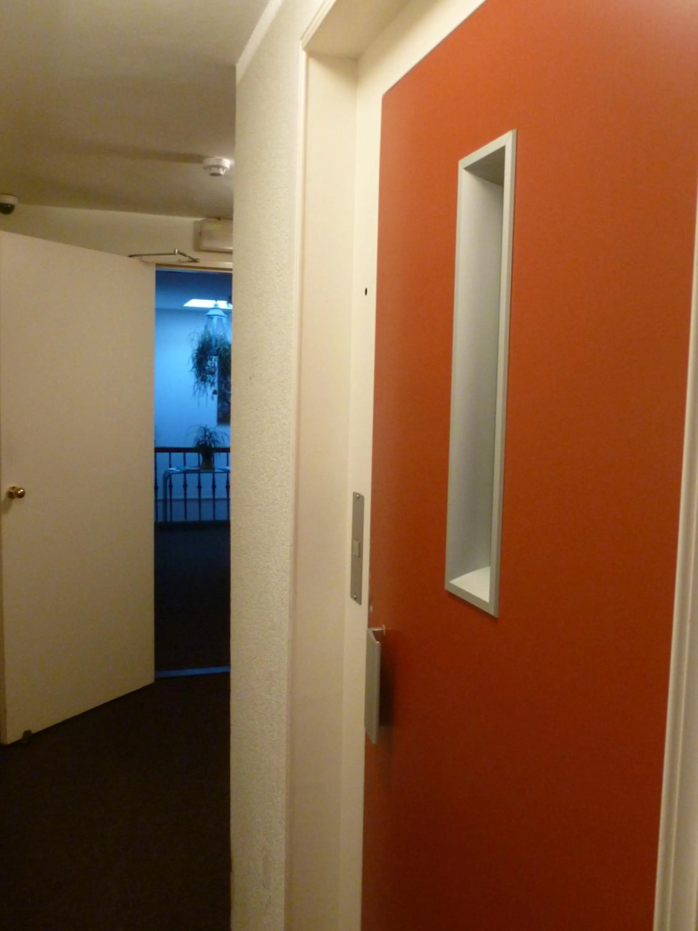 Area and facilities in Jupiter Hotel