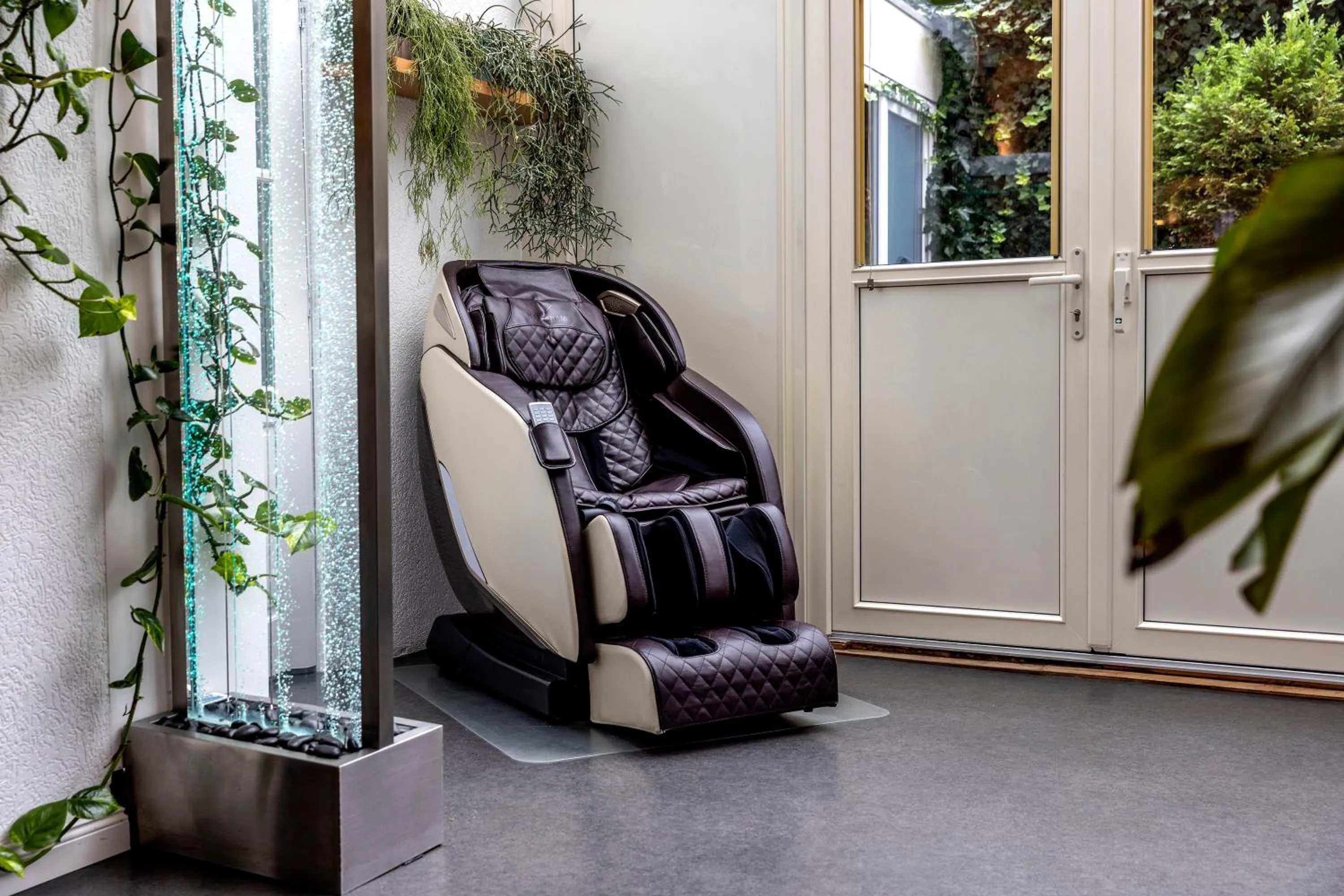 Massage in Jupiter Hotel