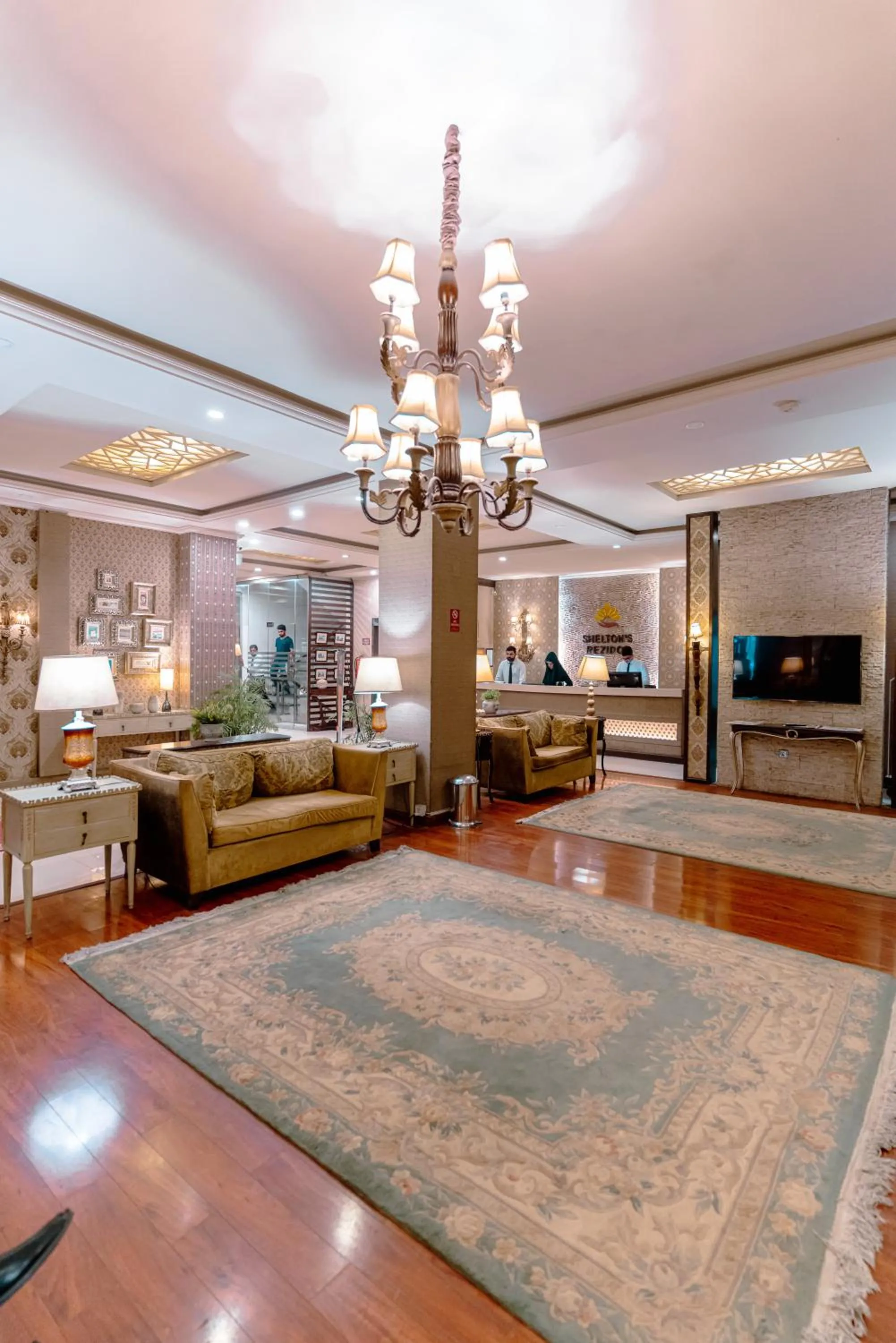 Shelton's Rezidor Peshawar