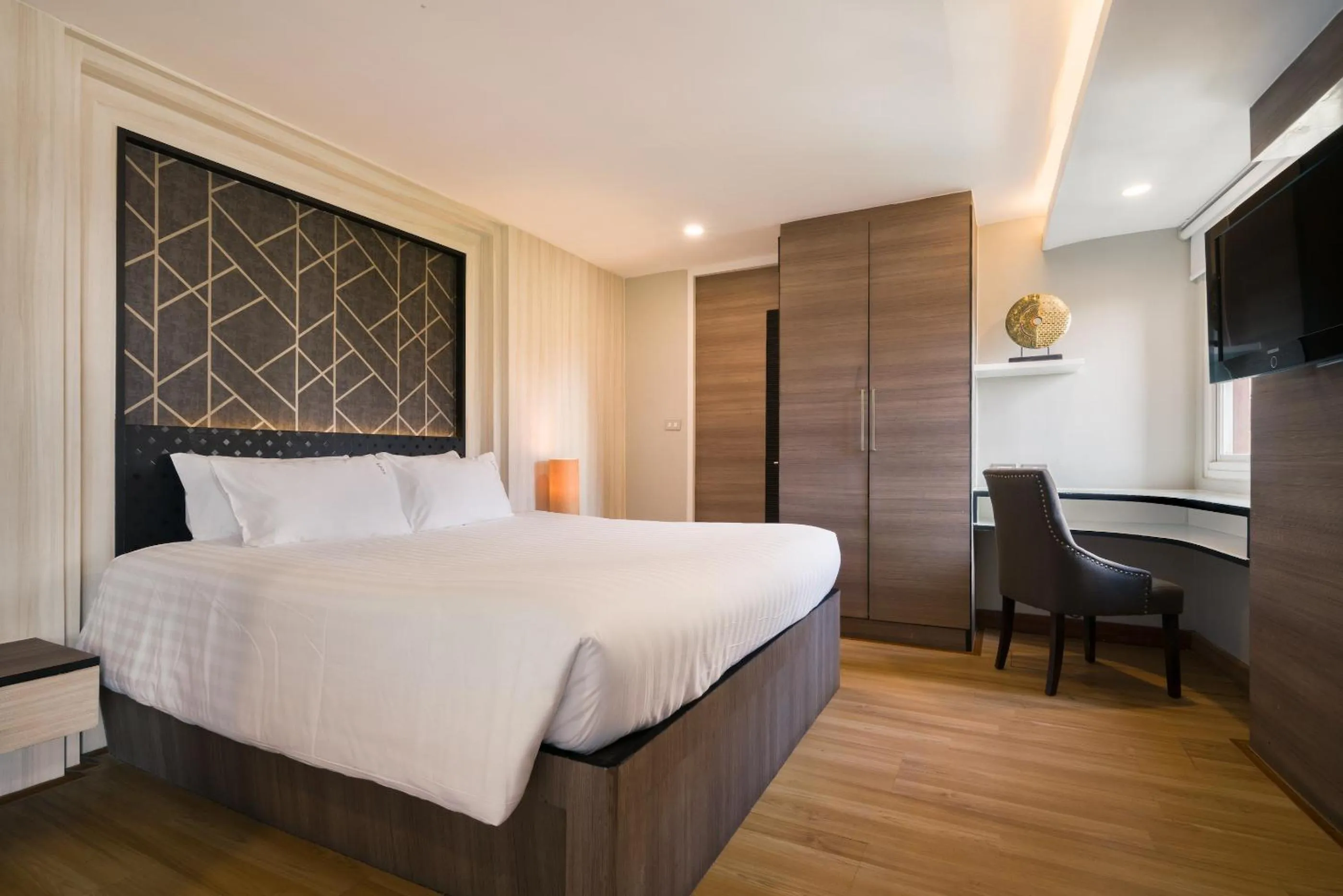 Bed in Aspira Suites Sukhumvit 20