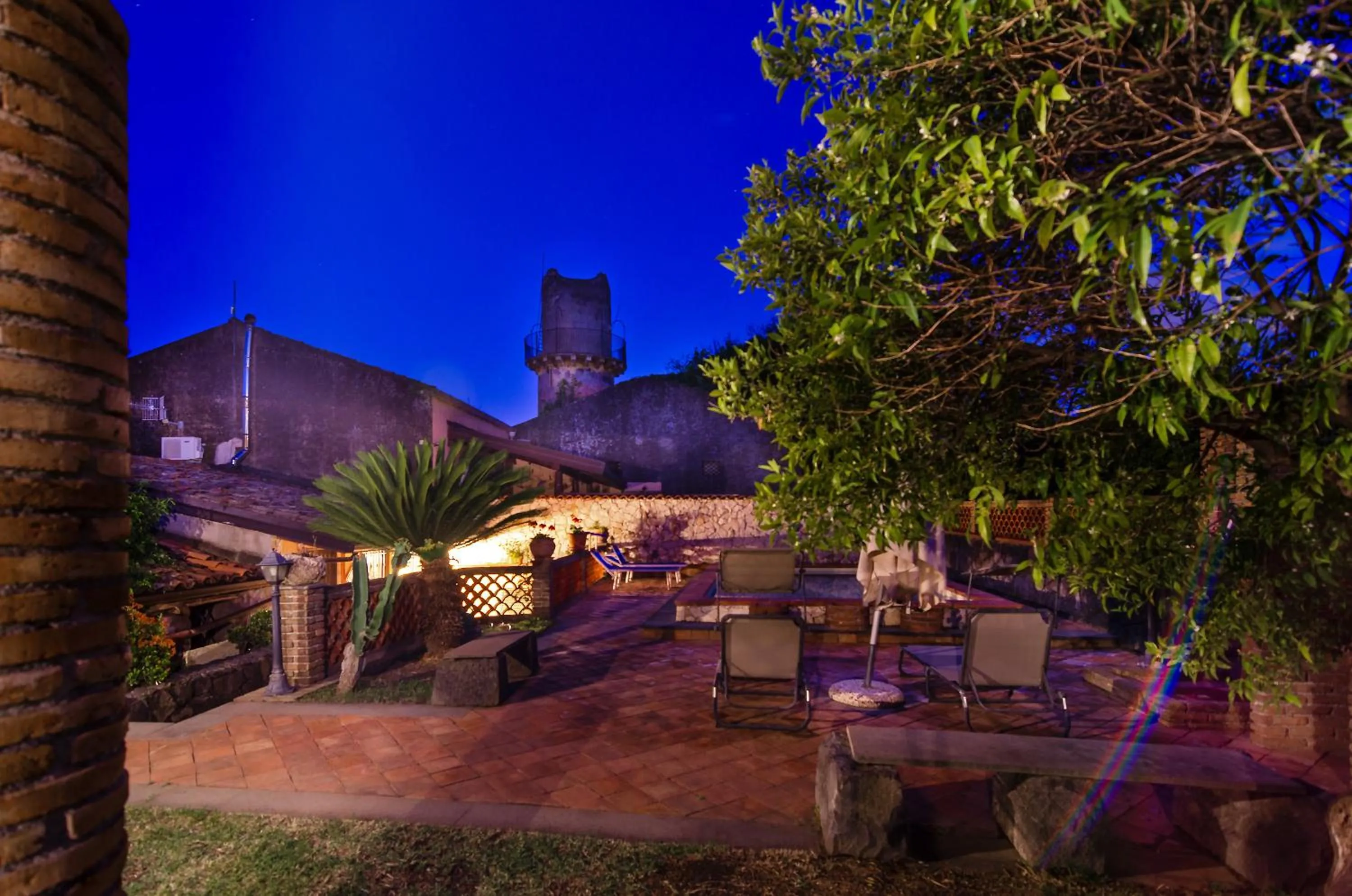 La Vecchia Torre - Villa panoramica in Collina