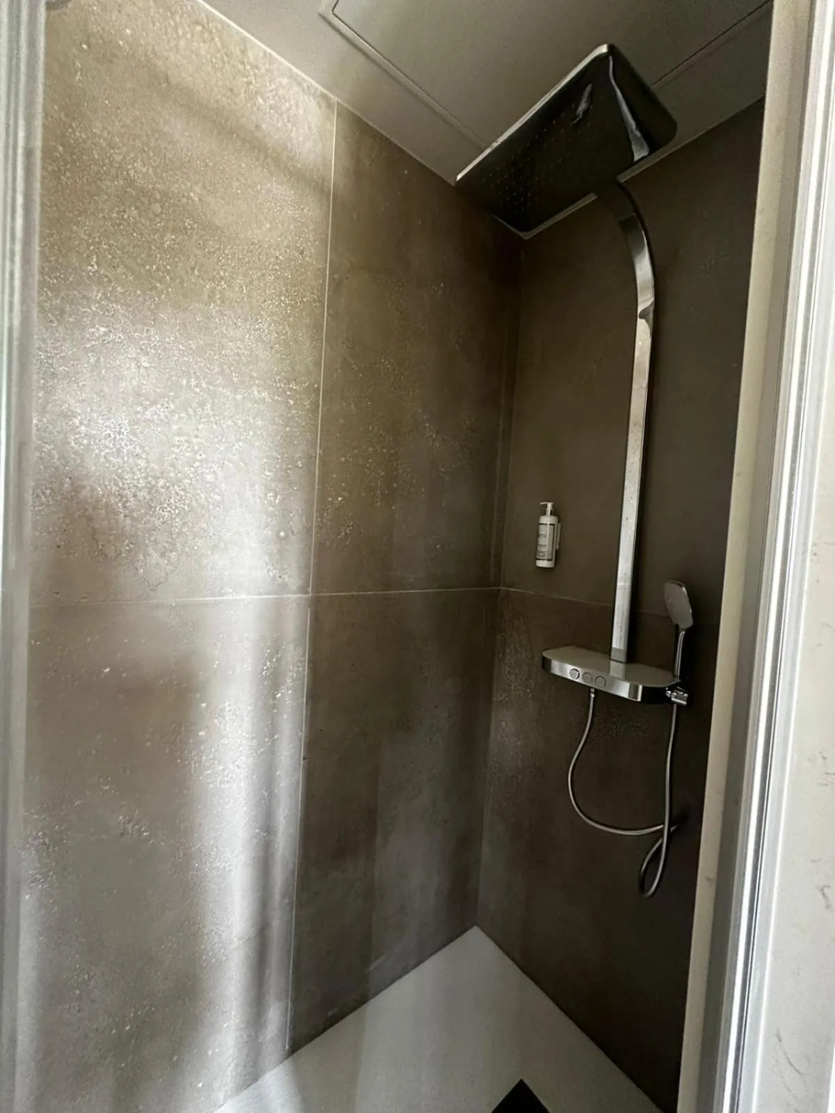 Shower in Domaine de l'Ecorcerie