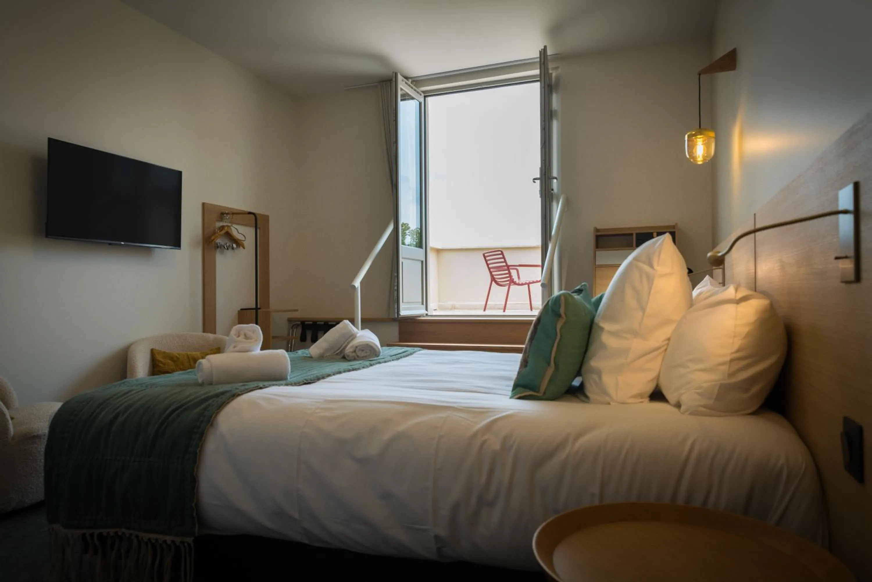 Photo of the whole room, Bed in Domaine de l'Ecorcerie