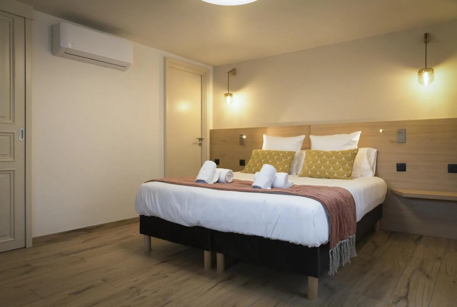 Bed in Domaine de l'Ecorcerie