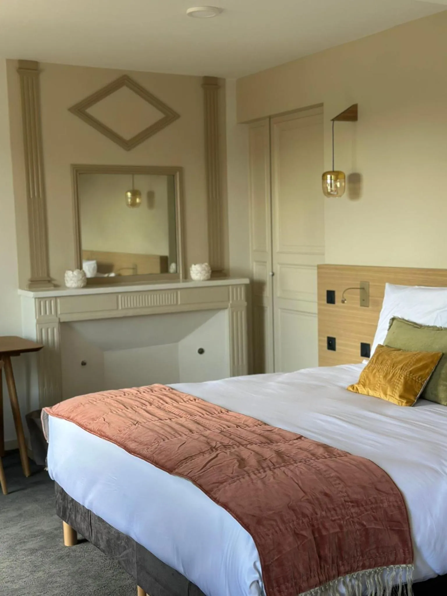 Bed in Domaine de l'Ecorcerie