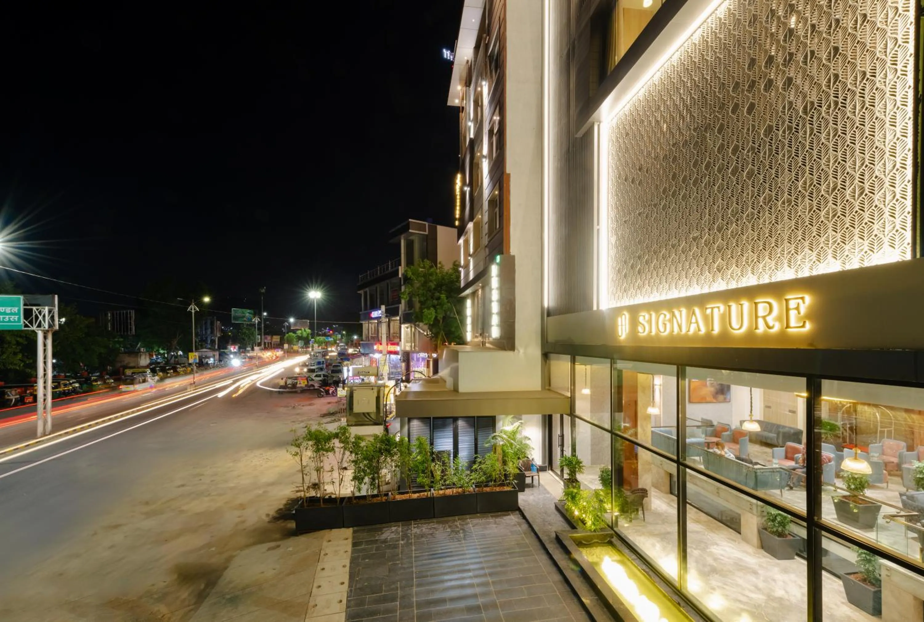 Facade/entrance in Signature Hotel