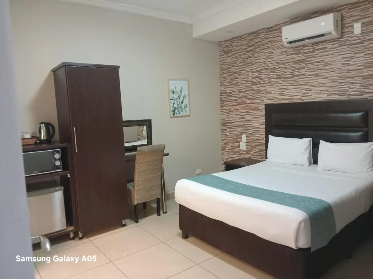 Bayside Self Catering and Hotel 14 Monty Naicker Pinestreet Durban