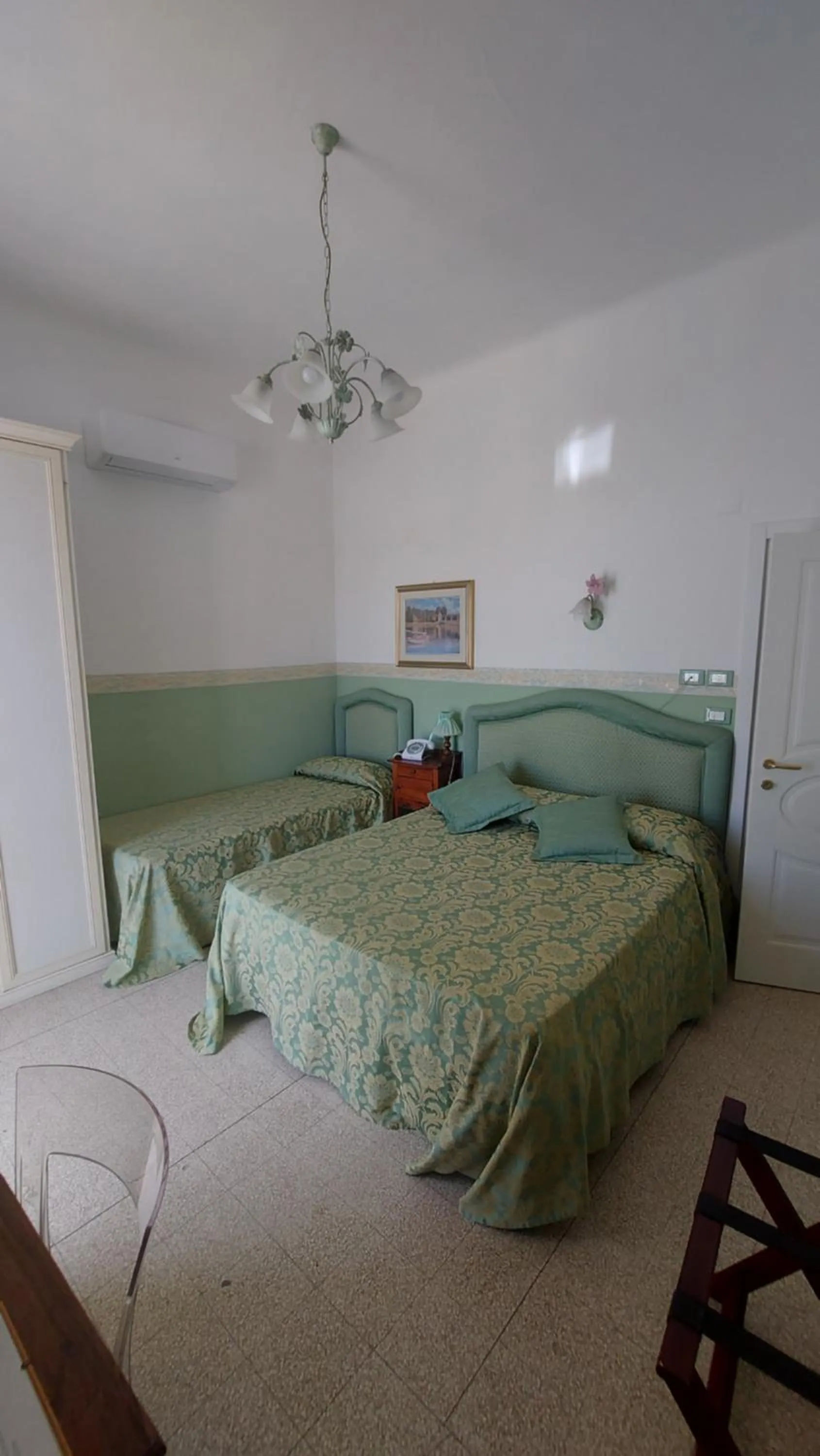 Bed in Albergo Regina