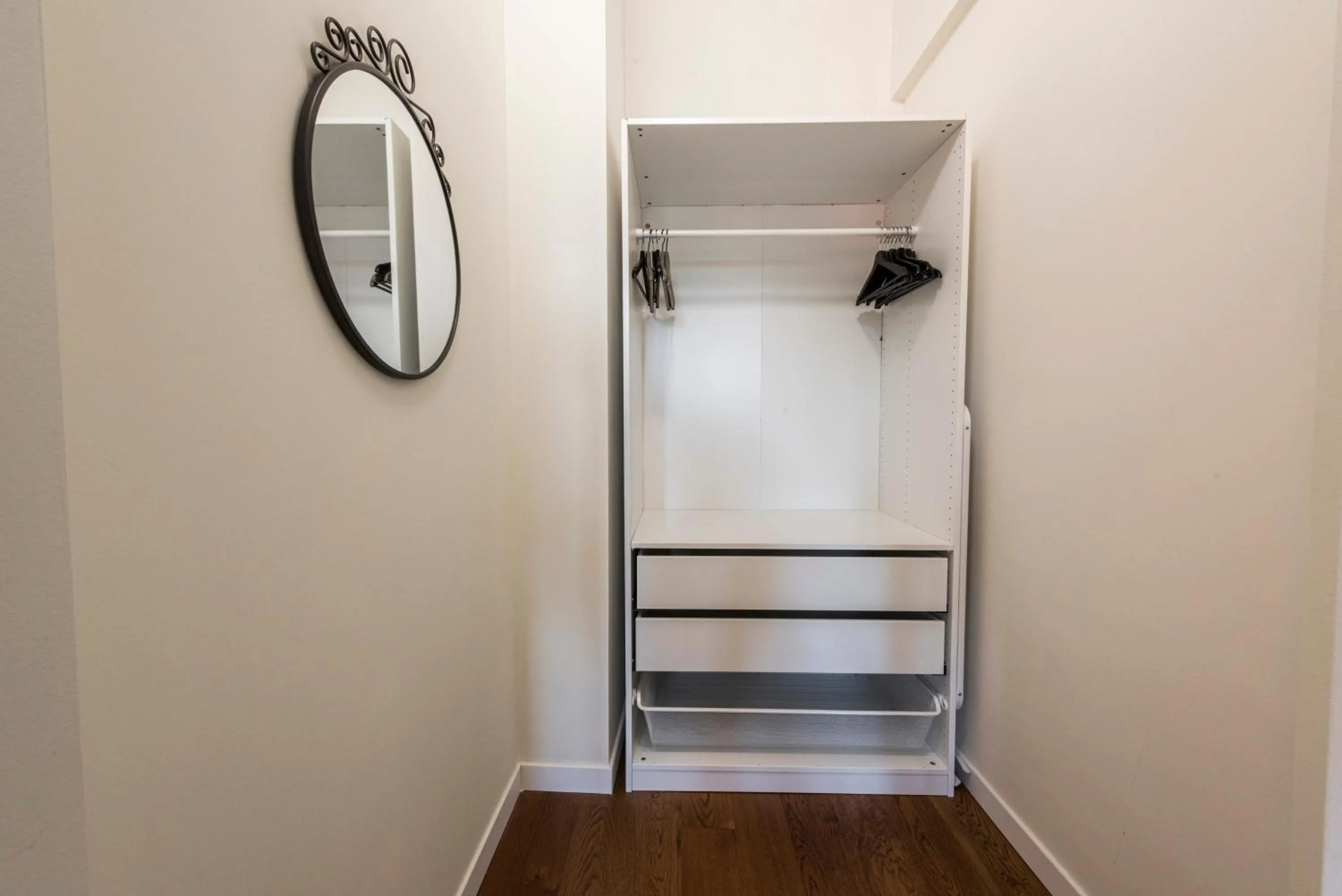 wardrobe in Guido Monaco by Mmega
