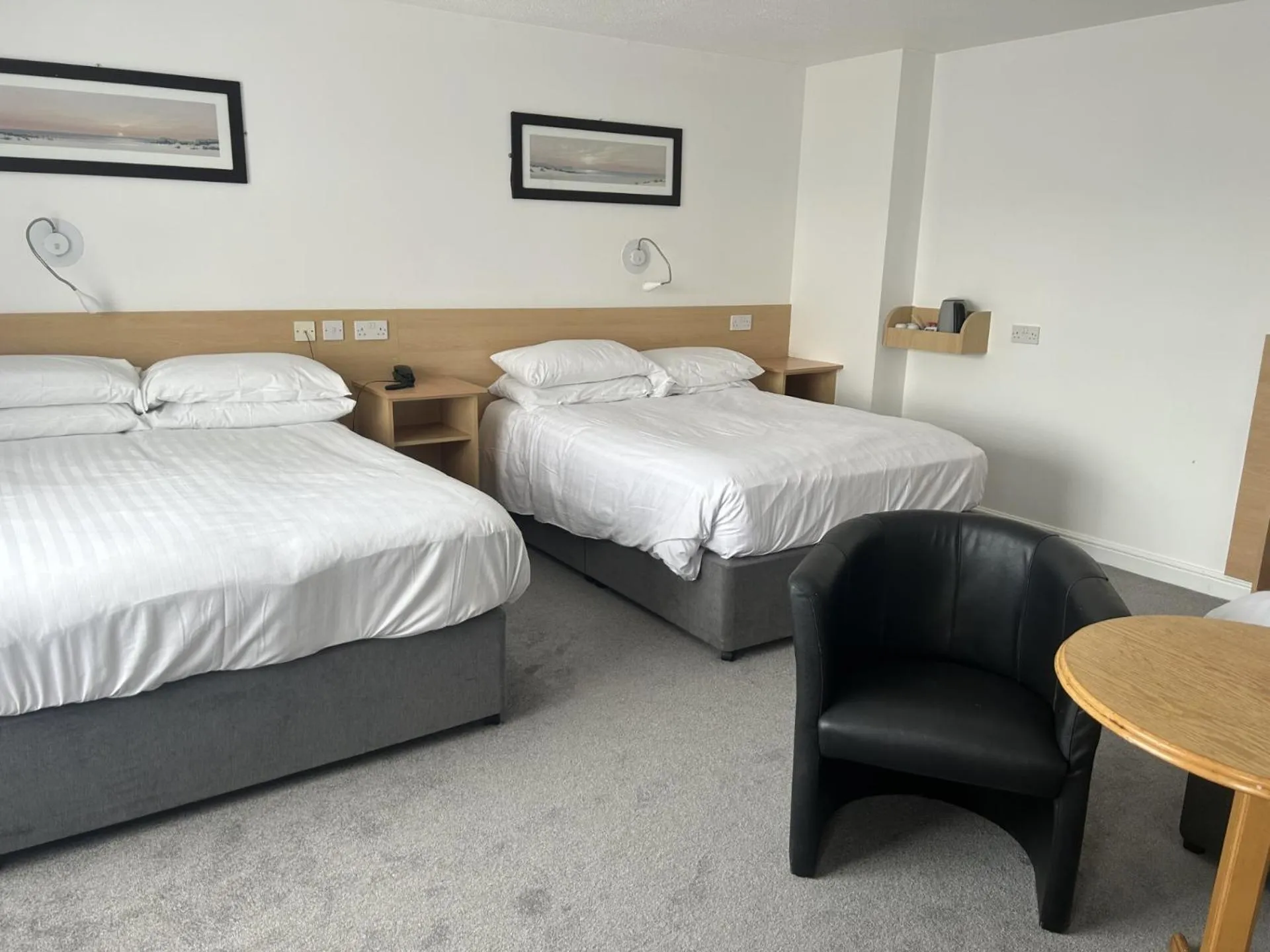 Family, Bed in Drummond Hotel