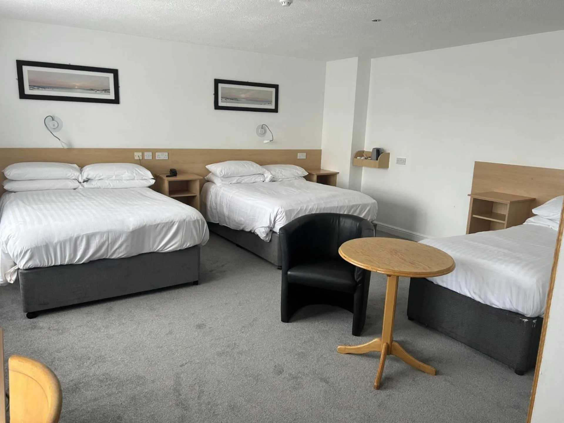 Family, Bed in Drummond Hotel