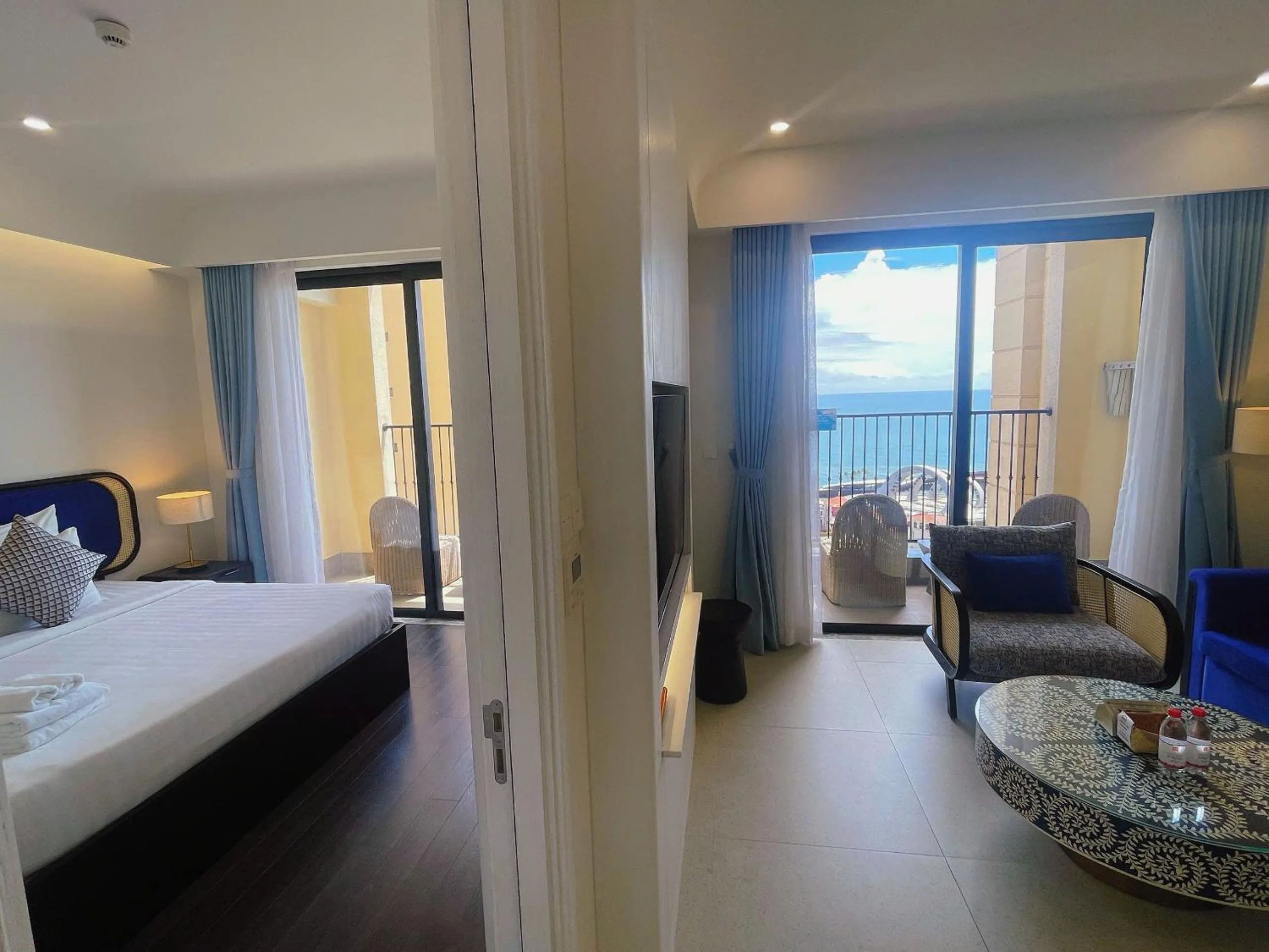 Dining area, Bed in We Young Apartments by HOFs - Fireworks & Ocean view