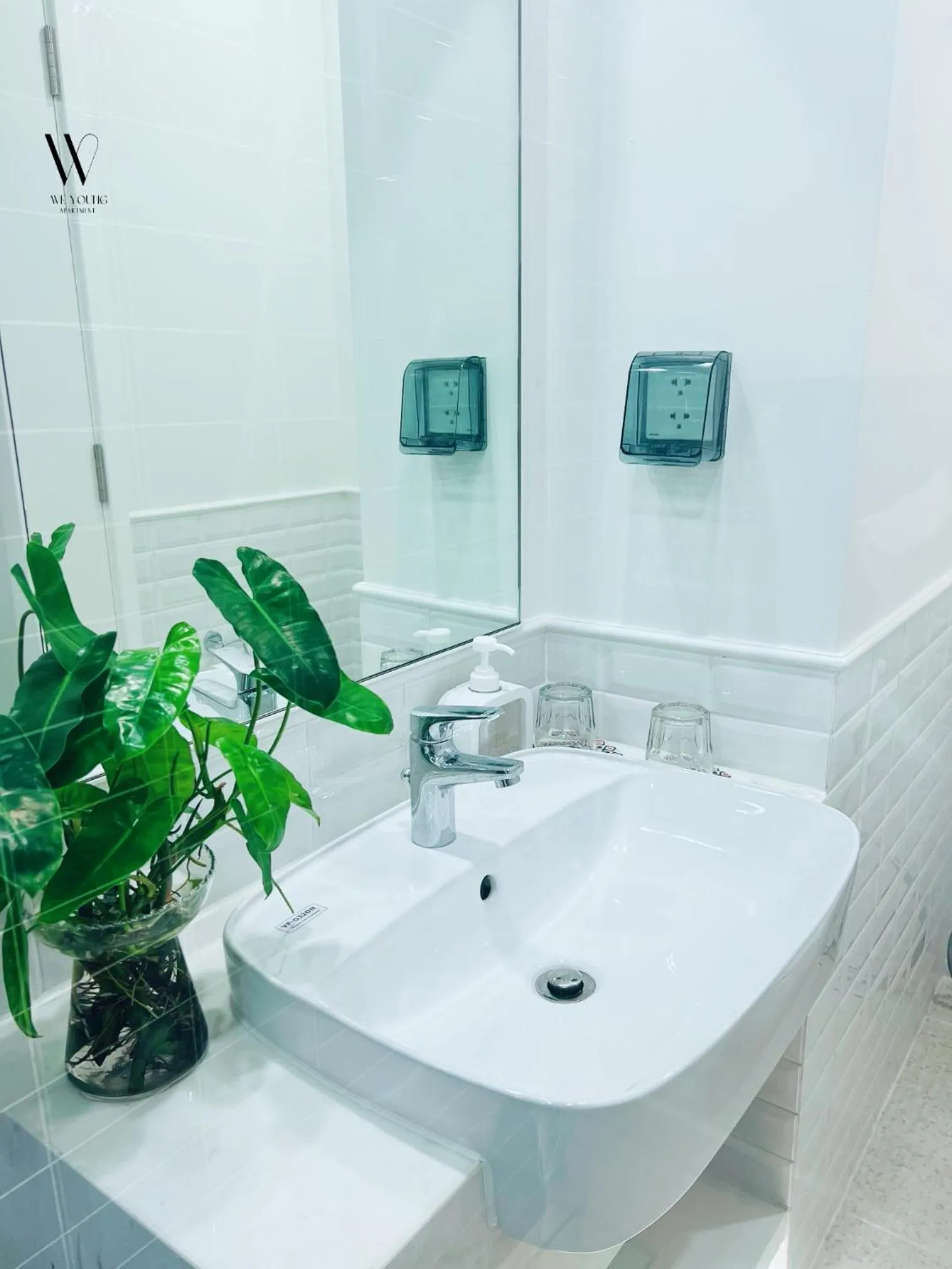 Bathroom in We Young Apartments by HOFs - Fireworks & Ocean view