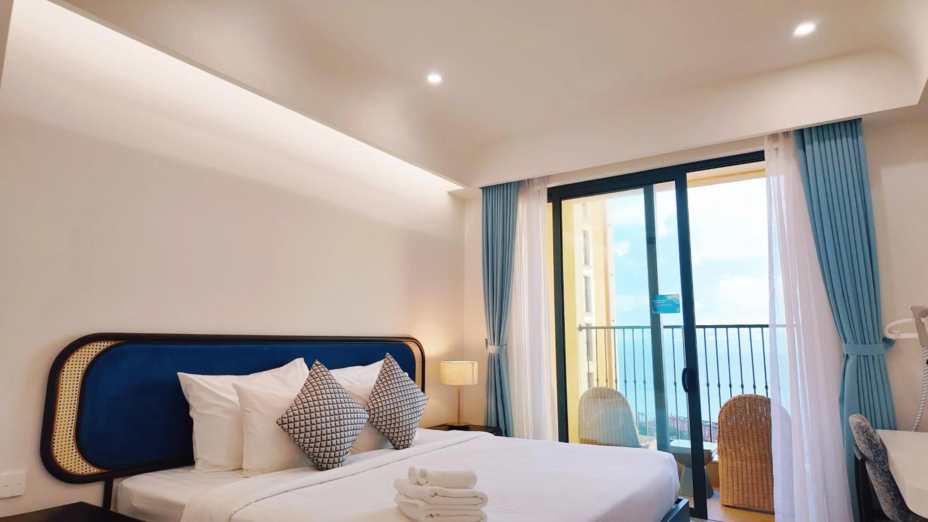 Photo of the whole room, Bed in We Young Apartments by HOFs - Fireworks & Ocean view