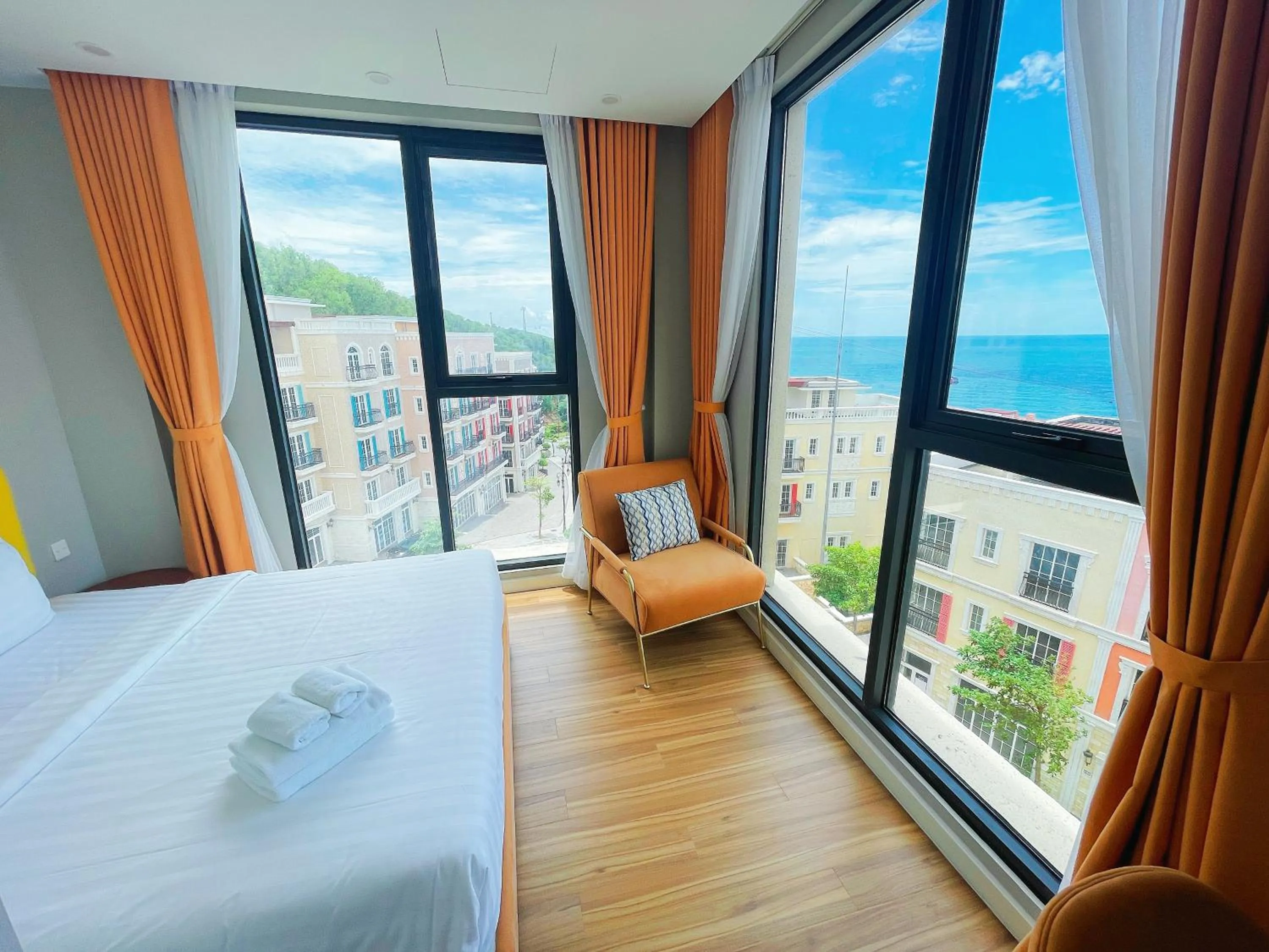 Photo of the whole room, Bed in We Young Apartments by HOFs - Fireworks & Ocean view