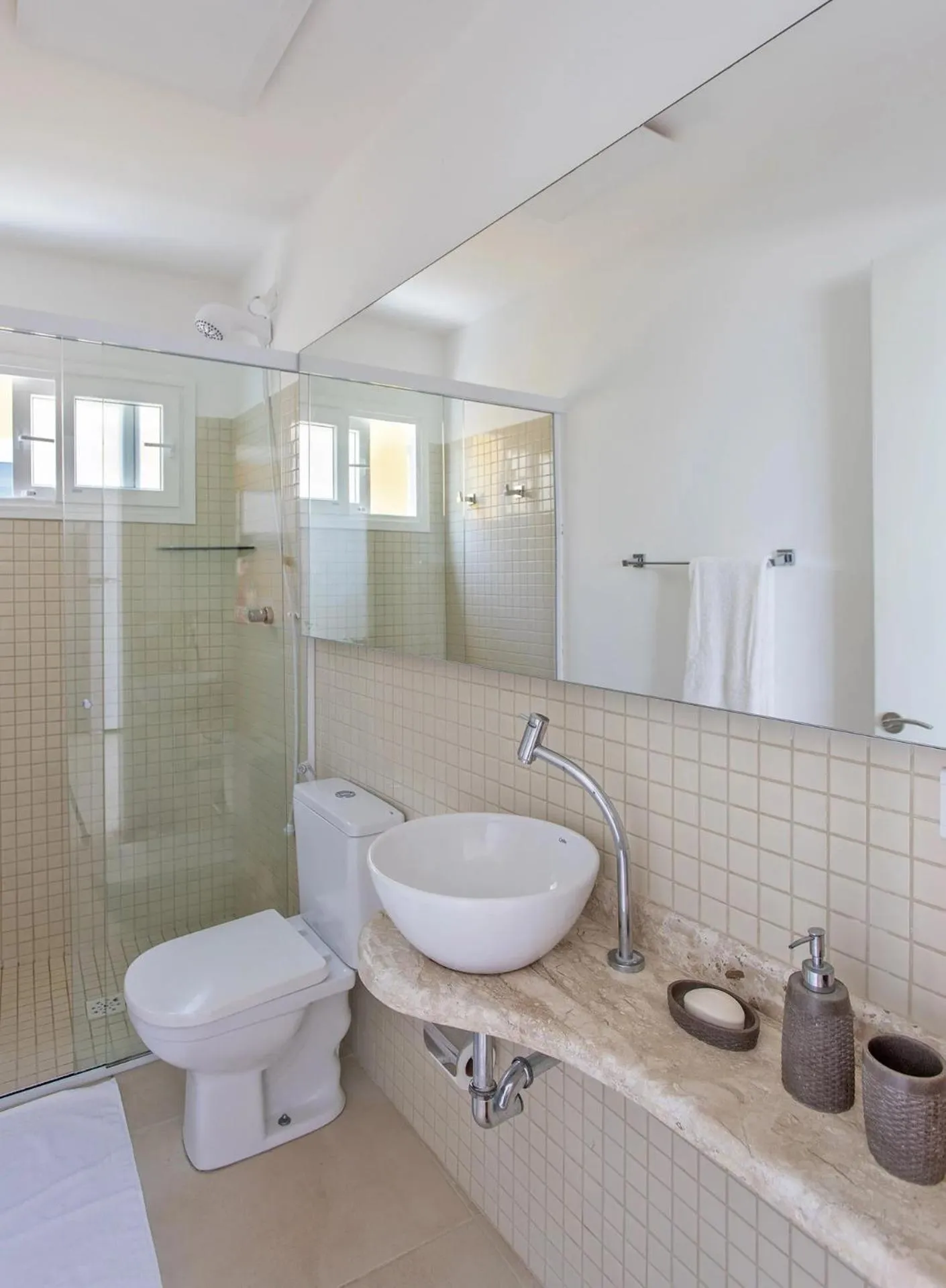 Shower in ApartHotel Praia dos Carneiros