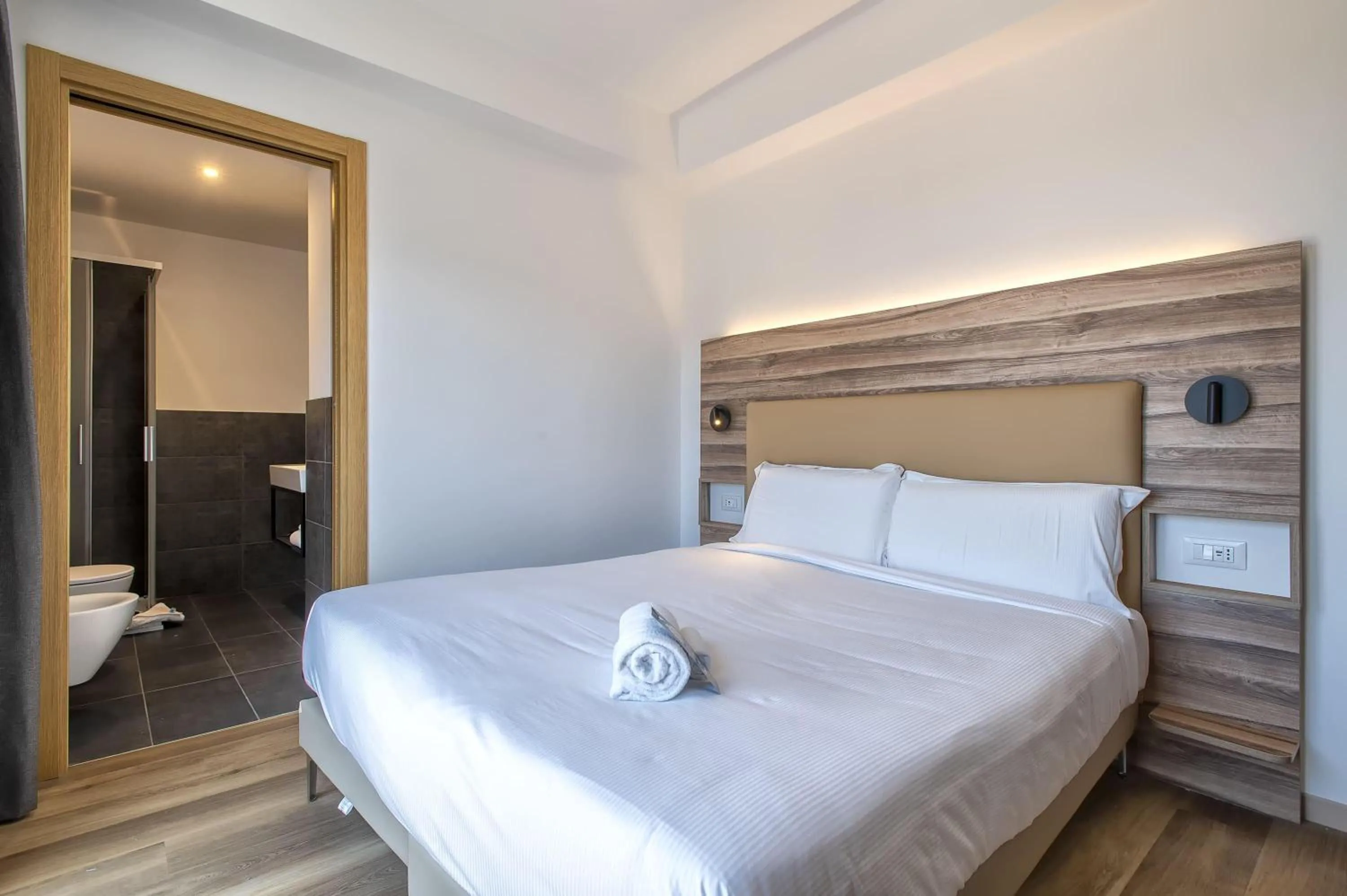 Photo of the whole room, Bed in B&B HOTEL Sassari