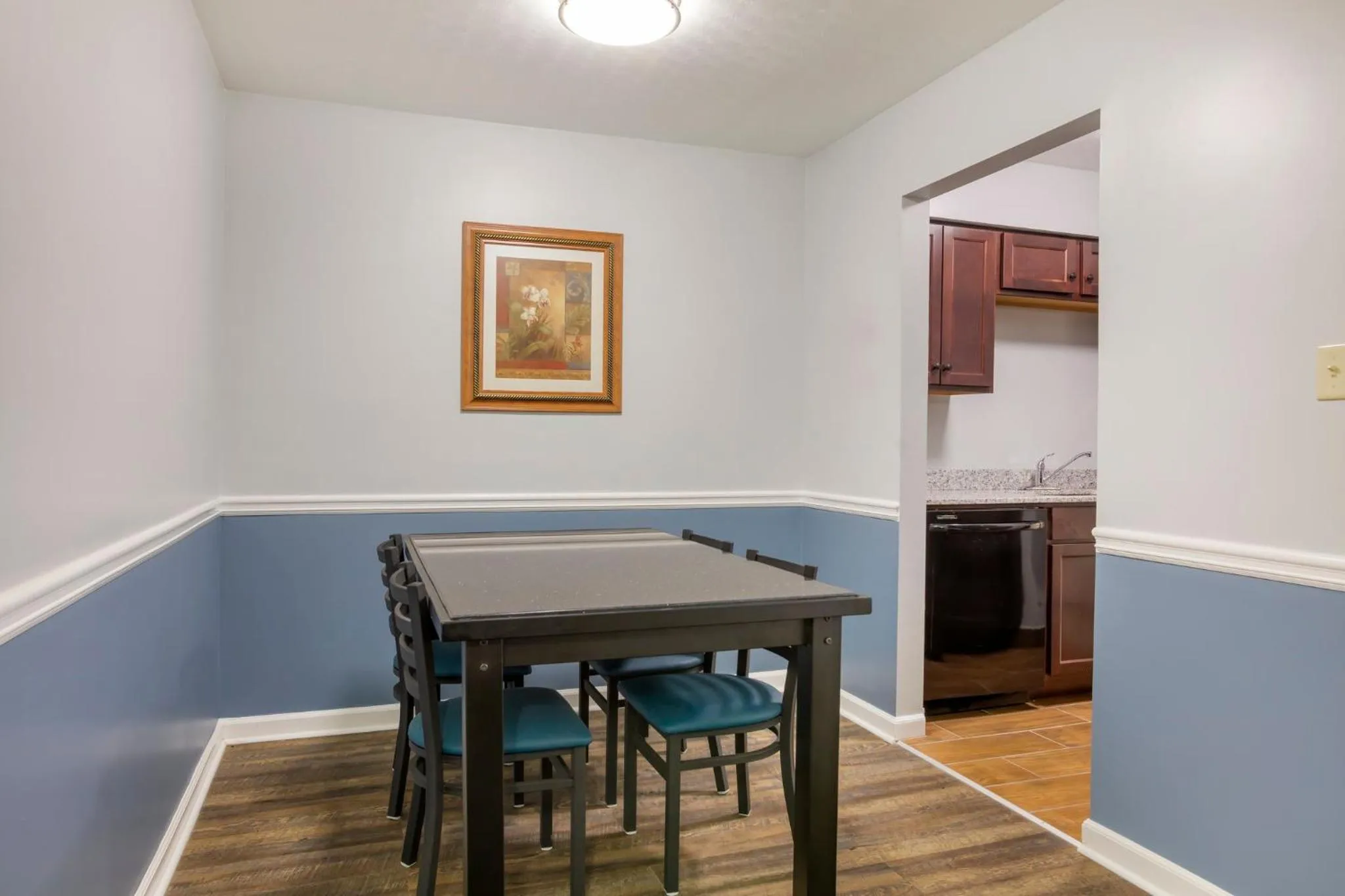 Photo of the whole room in HomeTowne Studios by Red Roof Huntsville - Madison