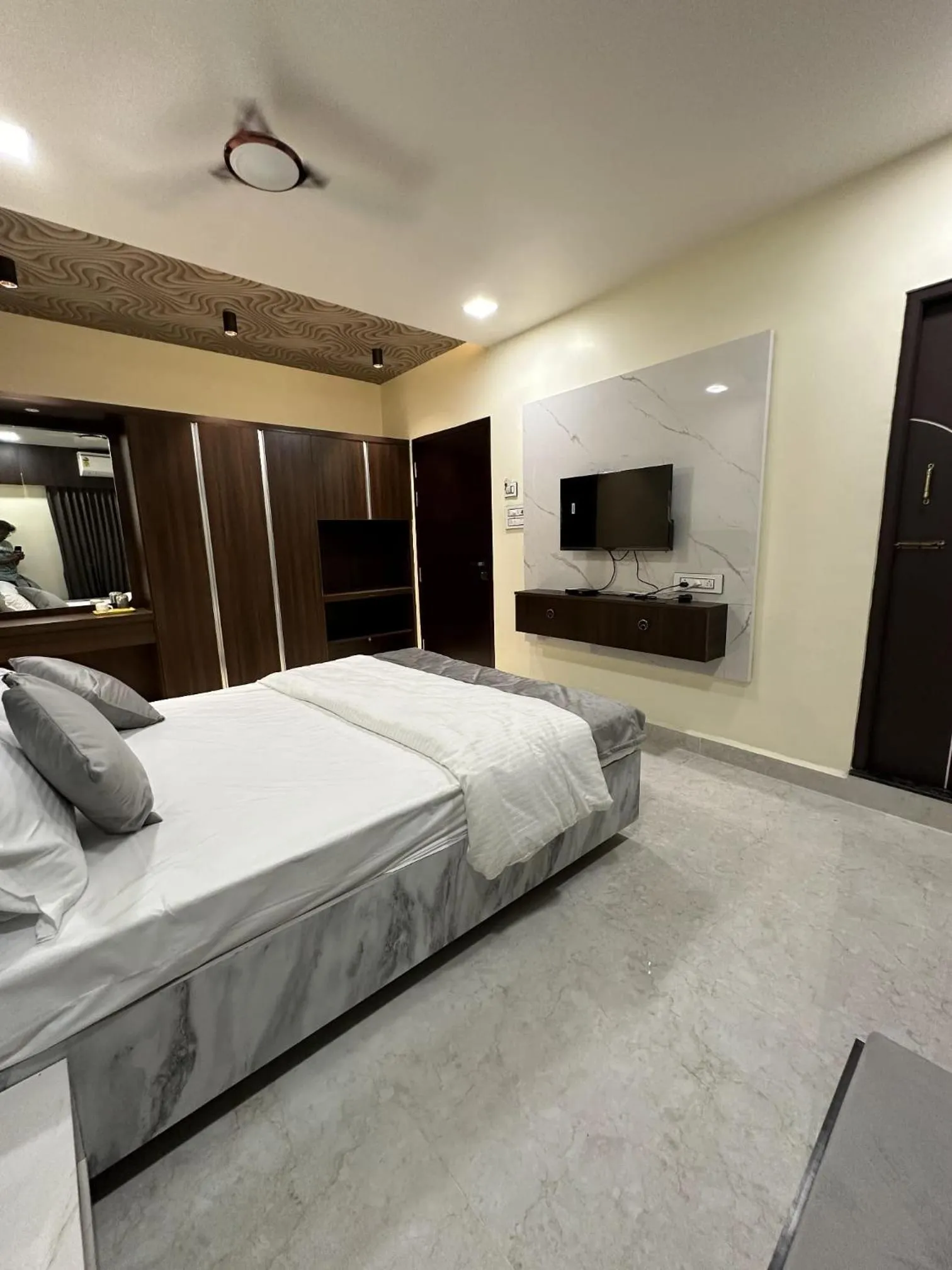 Bedroom, Bed in Jai Raja's Tower