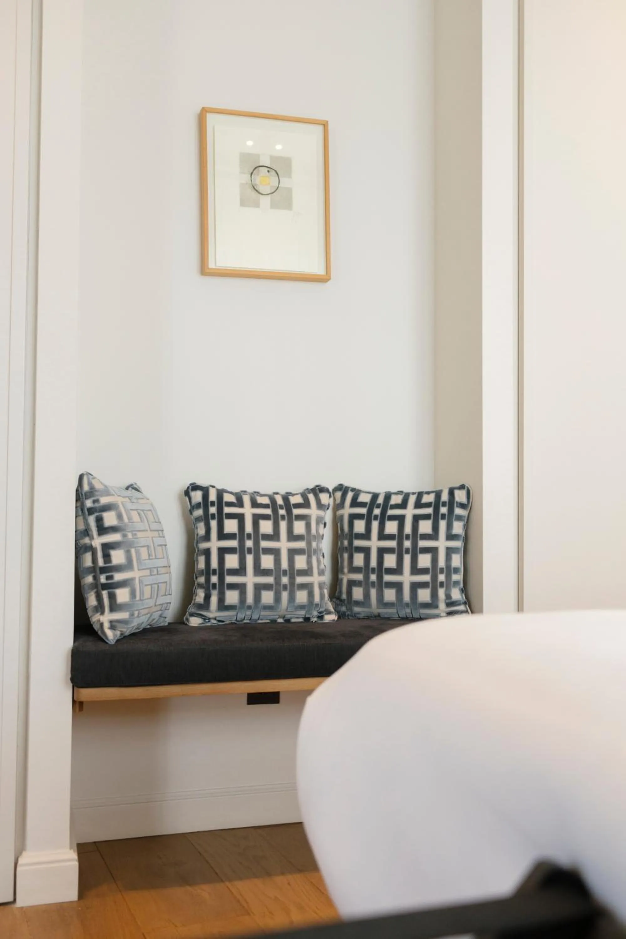 Seating area, Bed in Hotel Boutique Sidonia