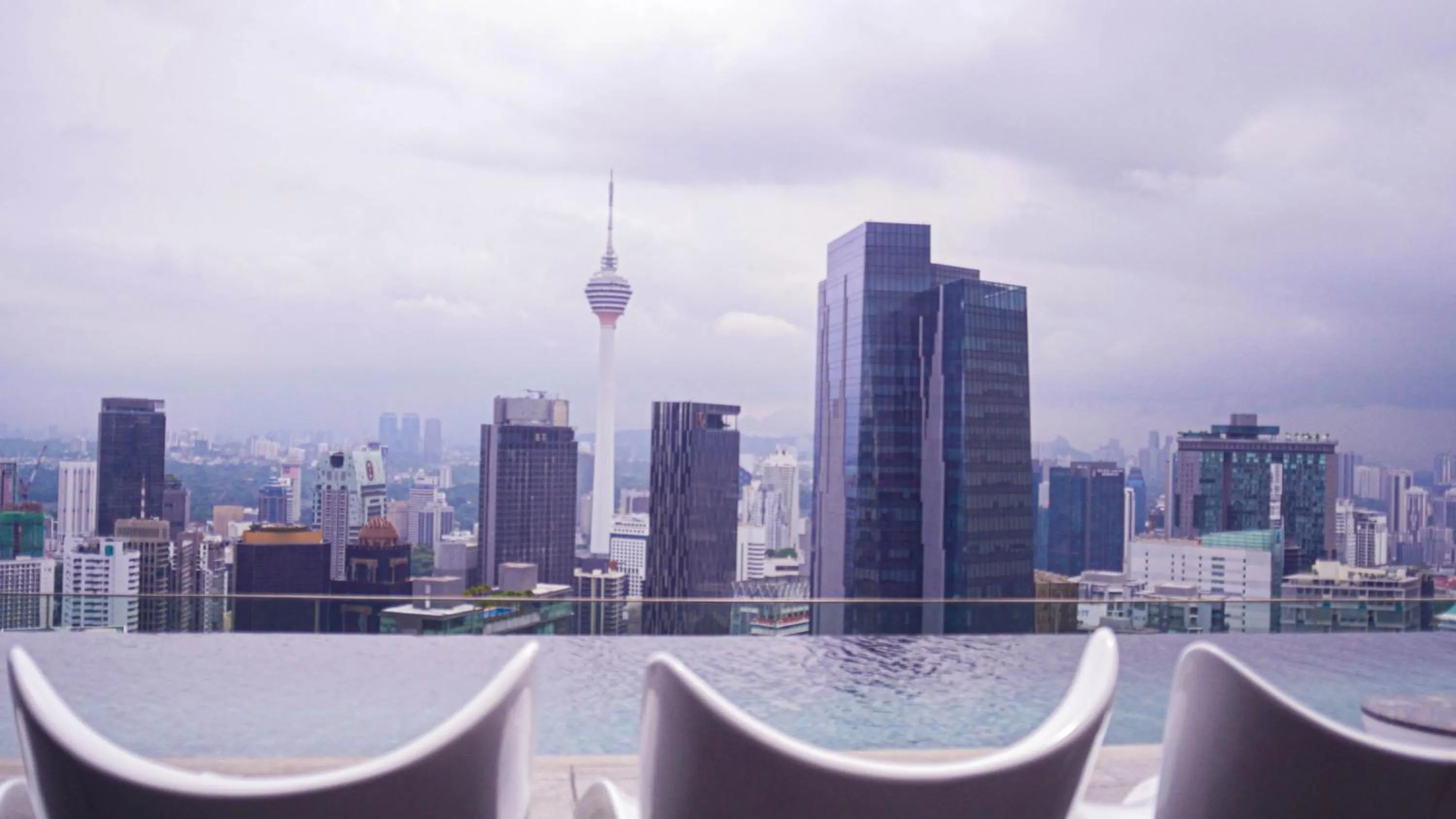 Swimming pool in Imperial KLCC Residence