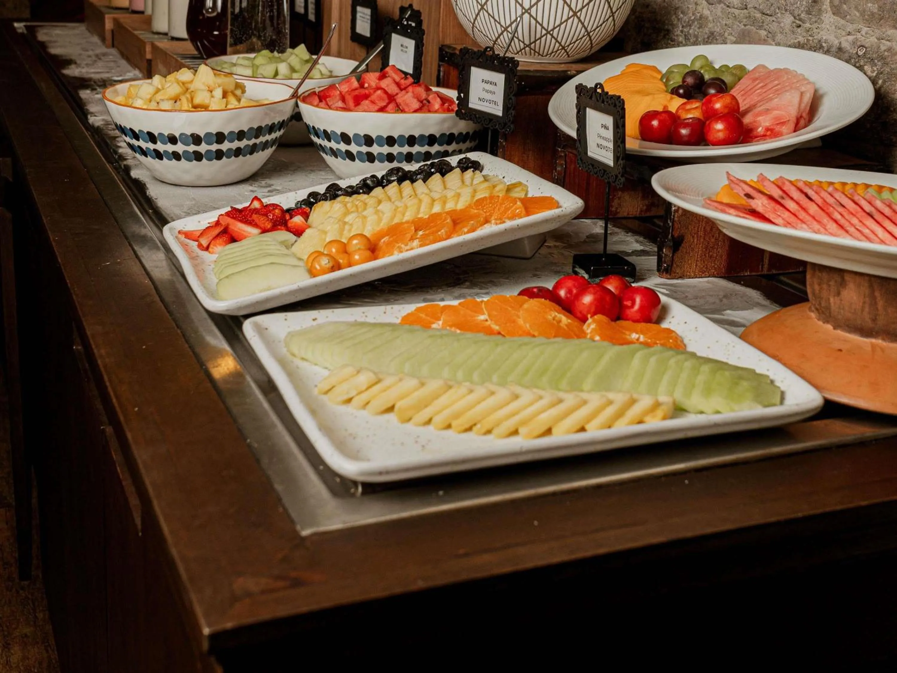 Restaurant/places to eat in Novotel Cusco