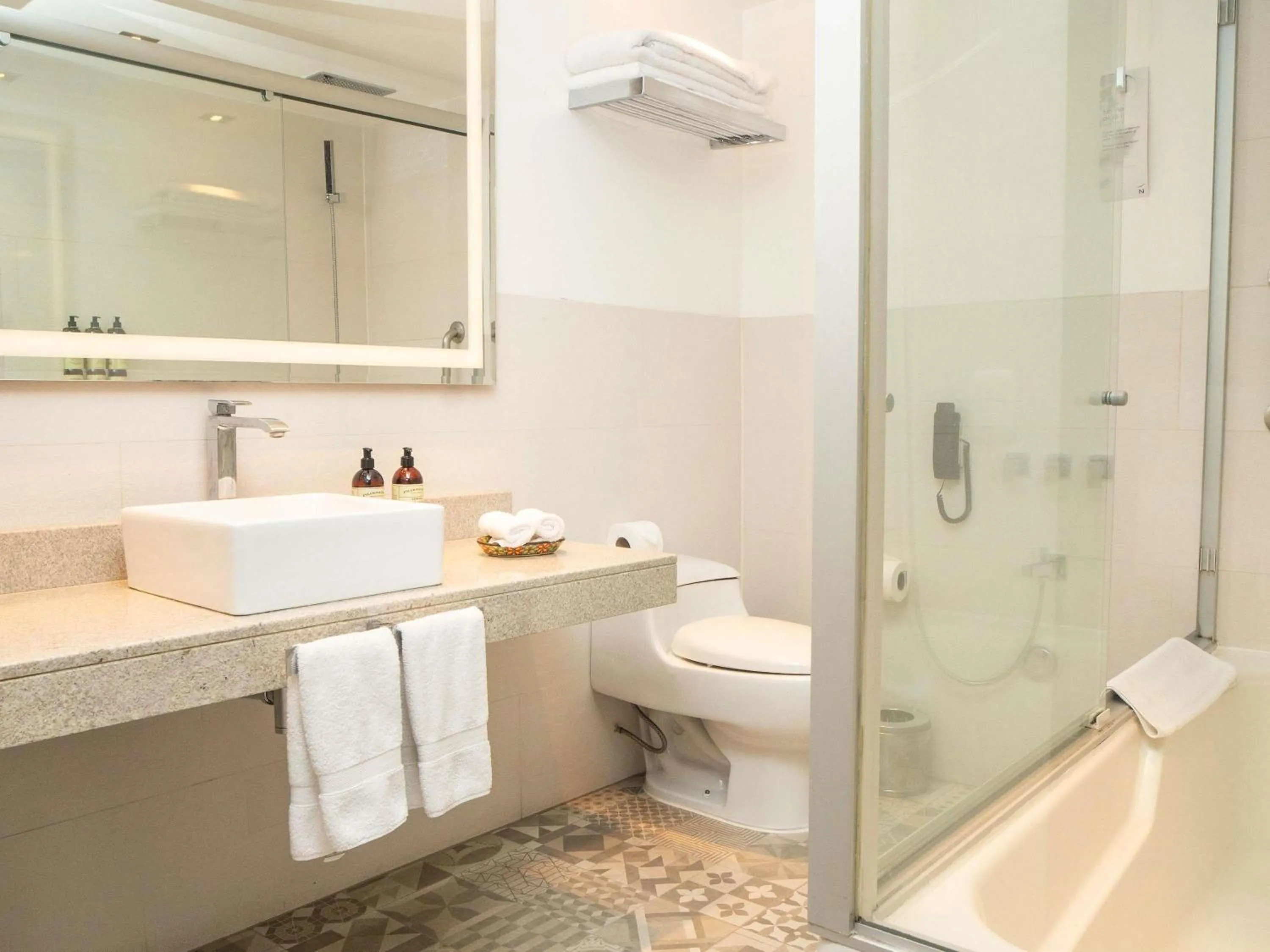 Bedroom in Novotel Cusco