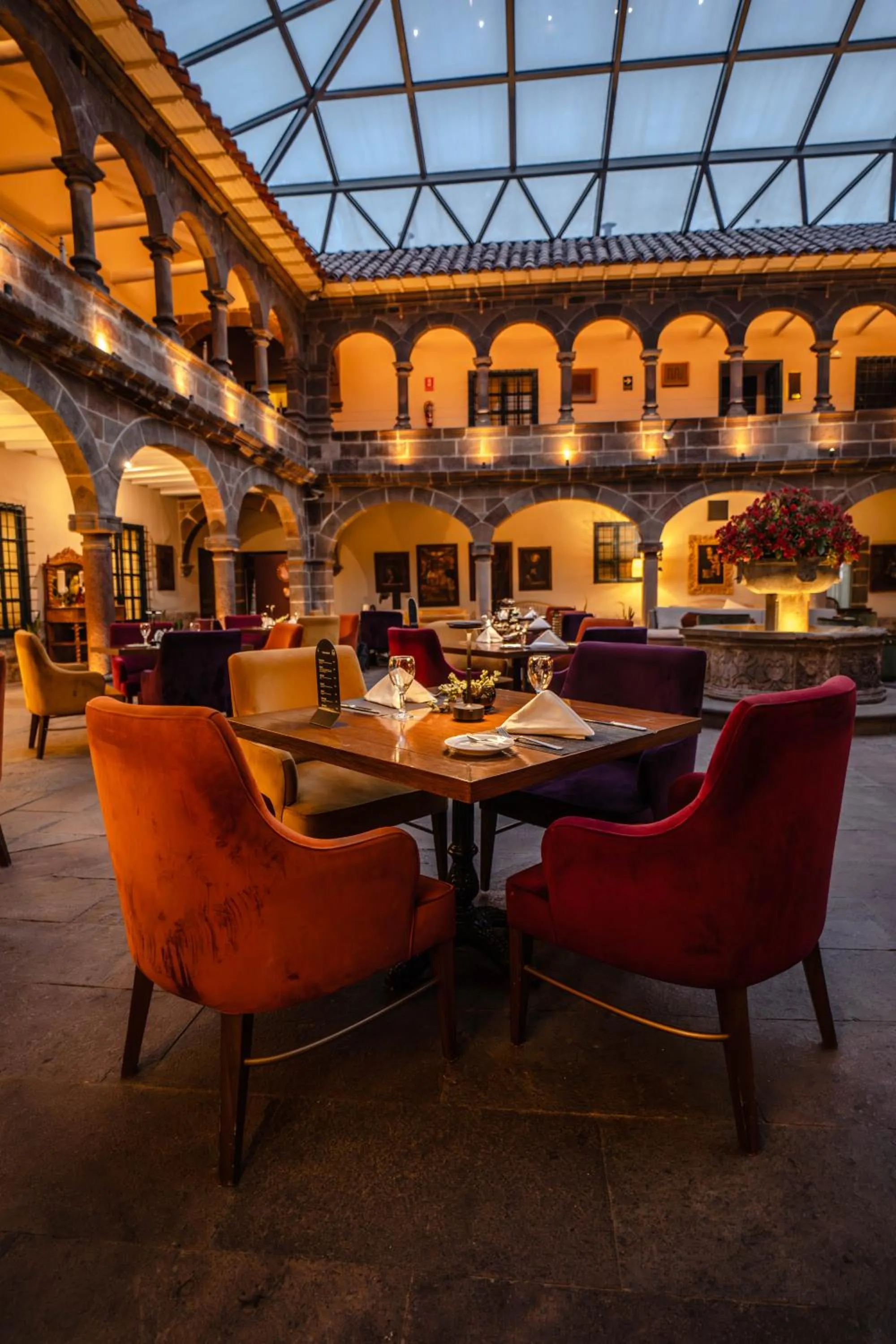 Restaurant/places to eat in Novotel Cusco