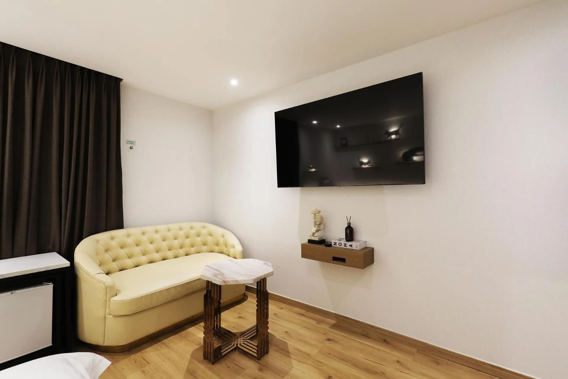 TV and multimedia in Gaeul Hotel