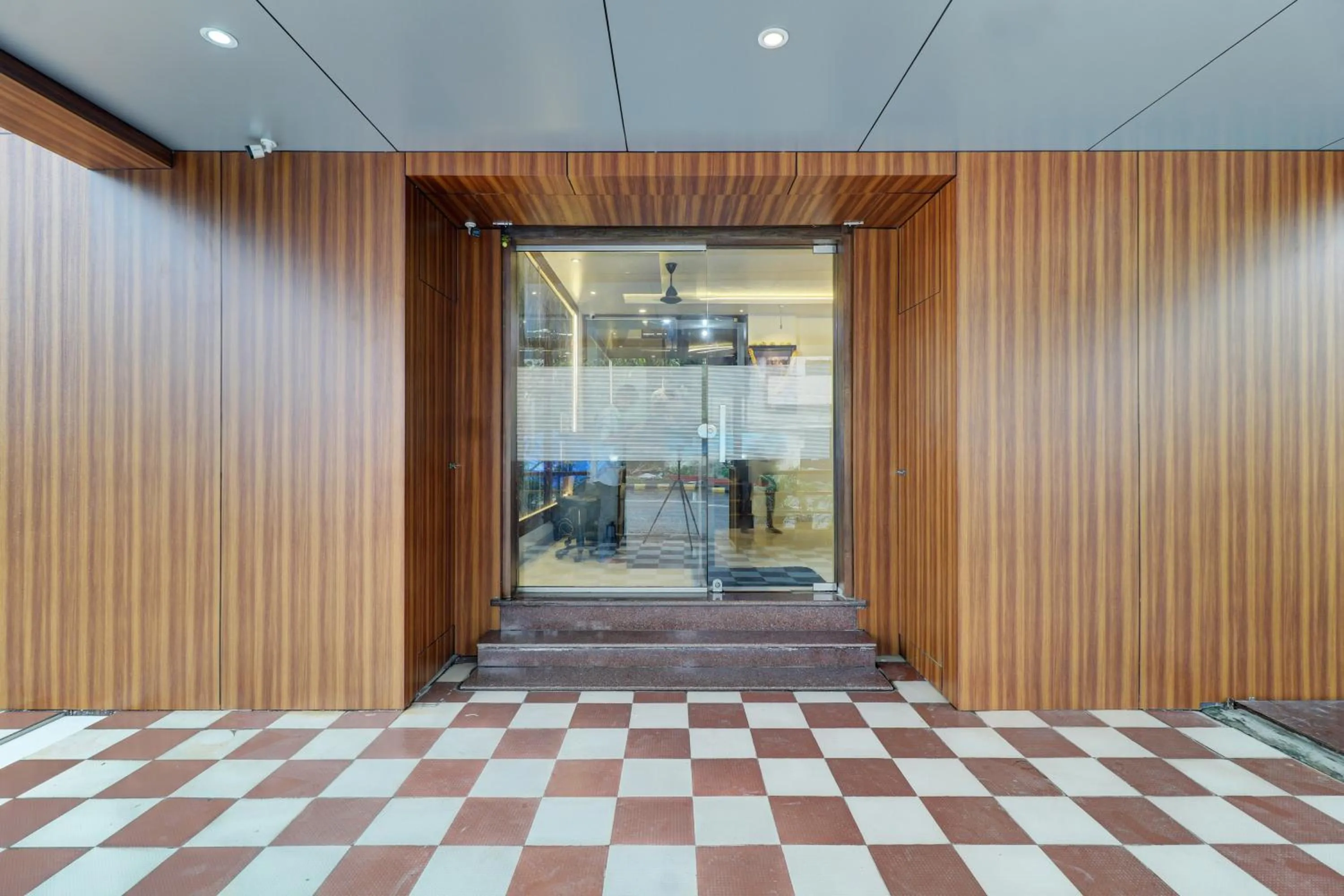 Facade/entrance in New Parimeet Residency