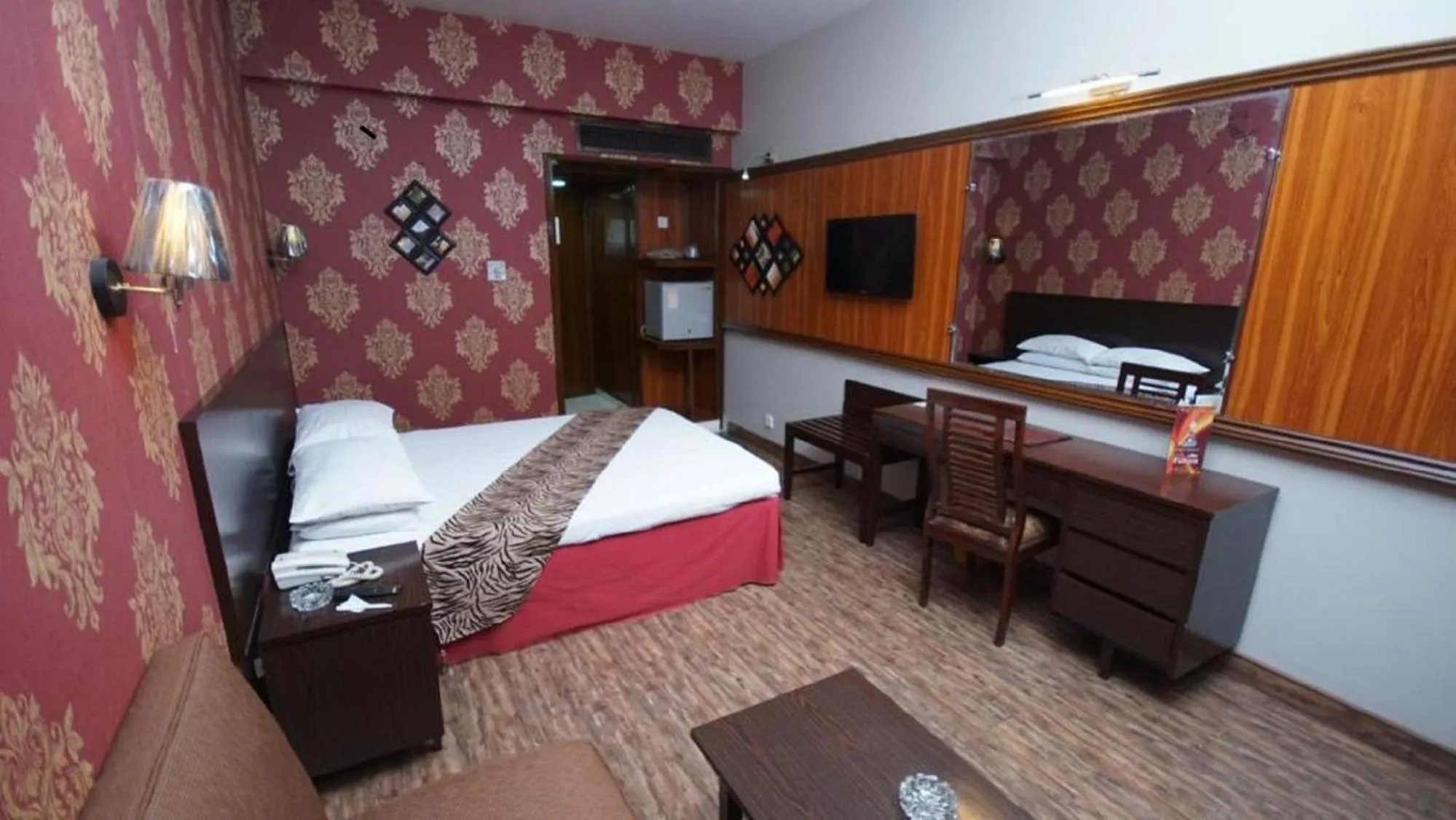 Bedroom in Faran Hotel