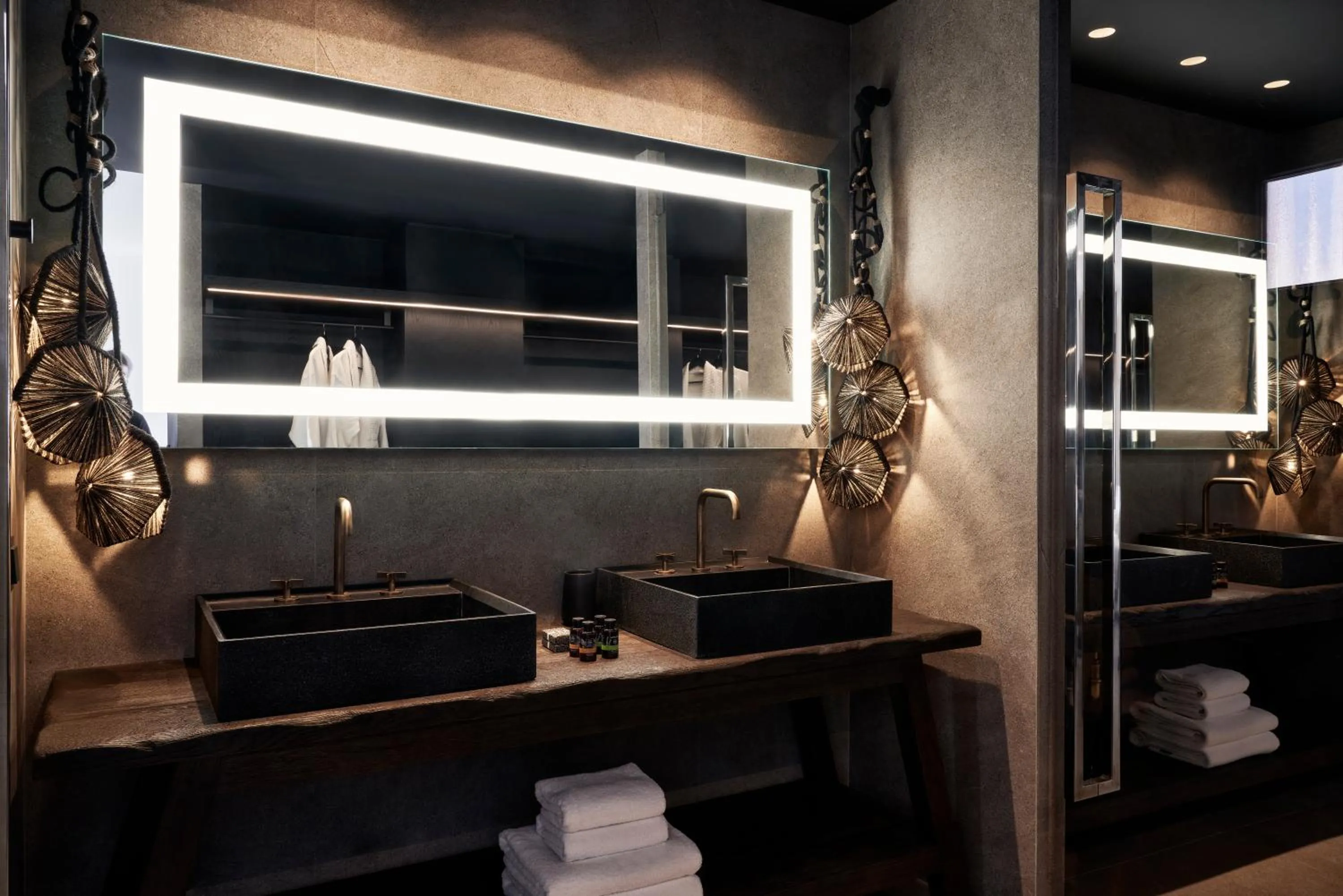 Bathroom in Liostasi