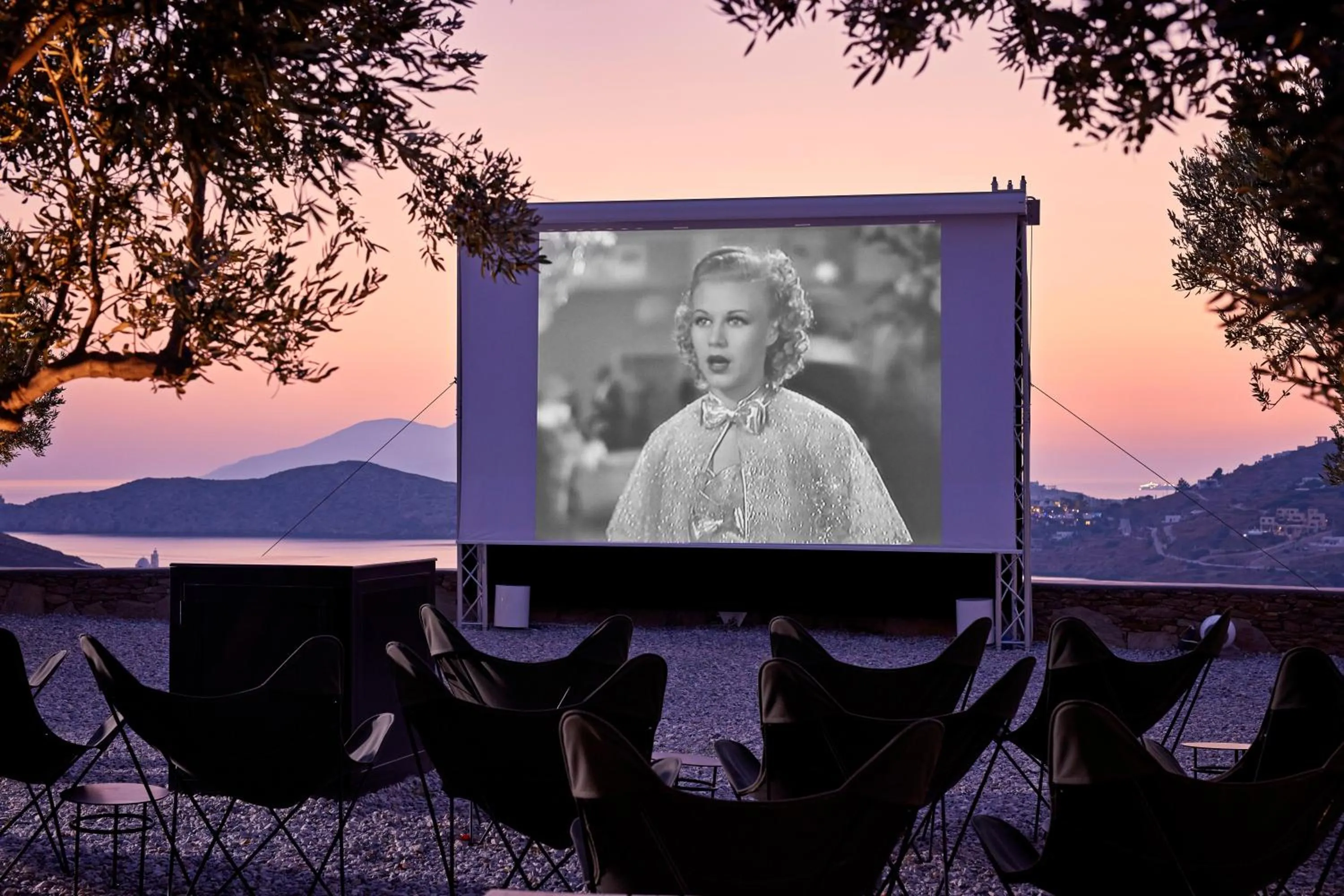 Area and facilities in Liostasi