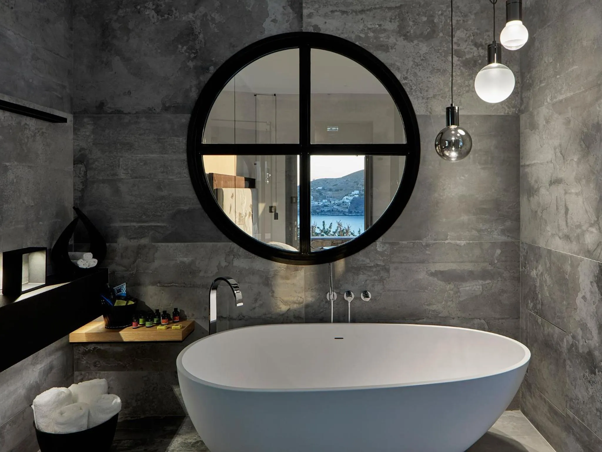 Bathroom in Liostasi