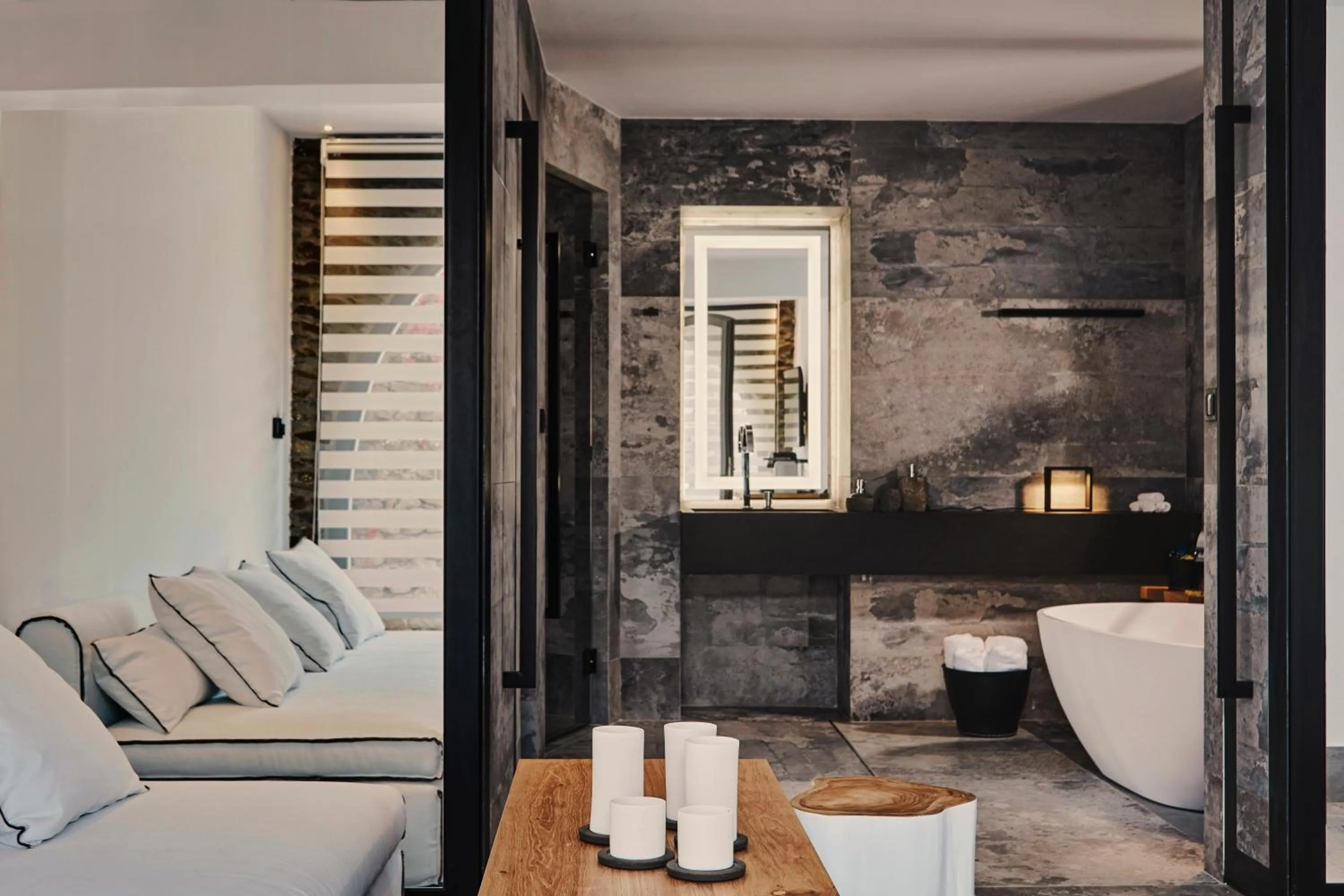 Bathroom in Liostasi