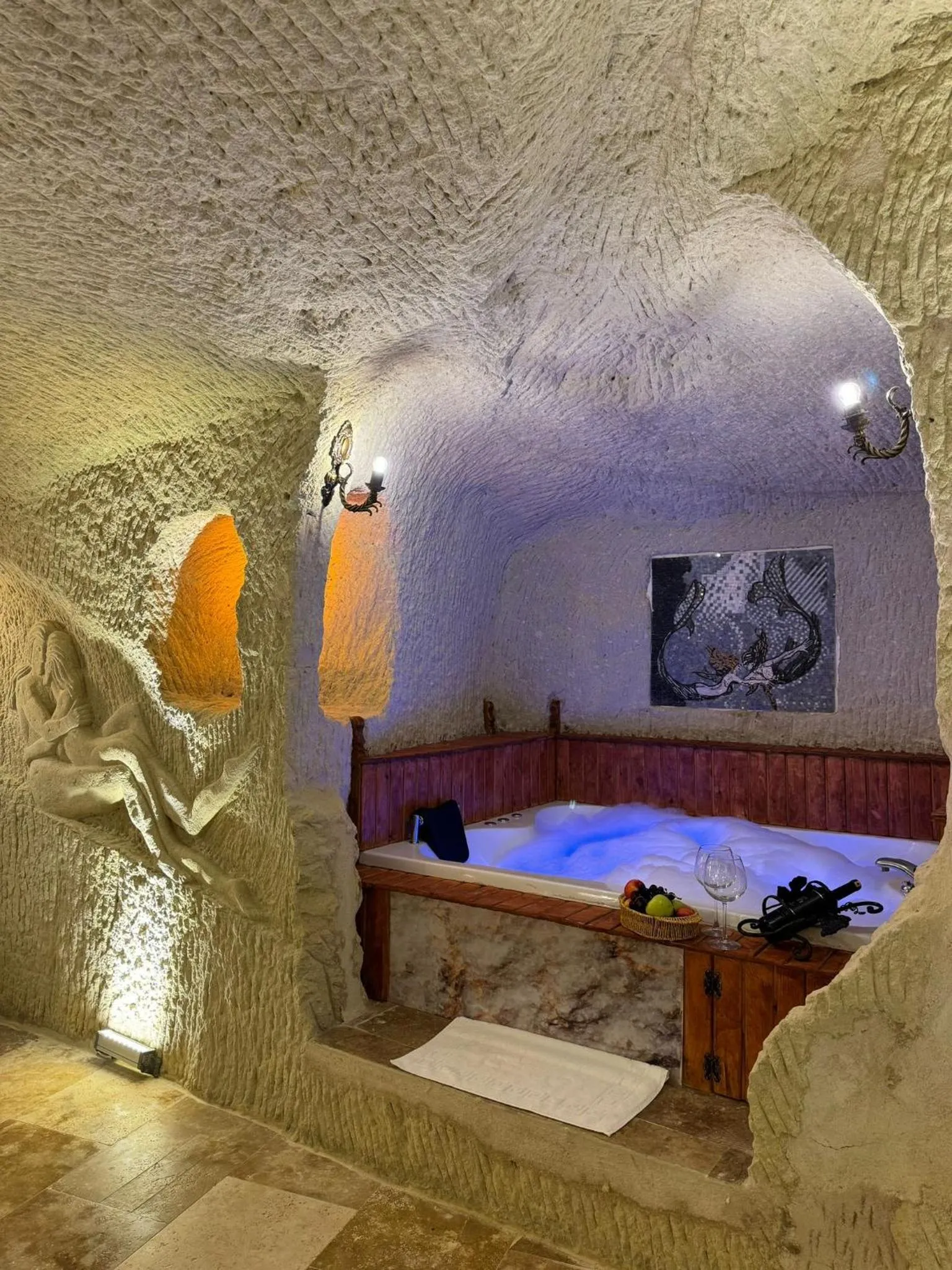 Hot Tub in Marbay Cave Cappadocia